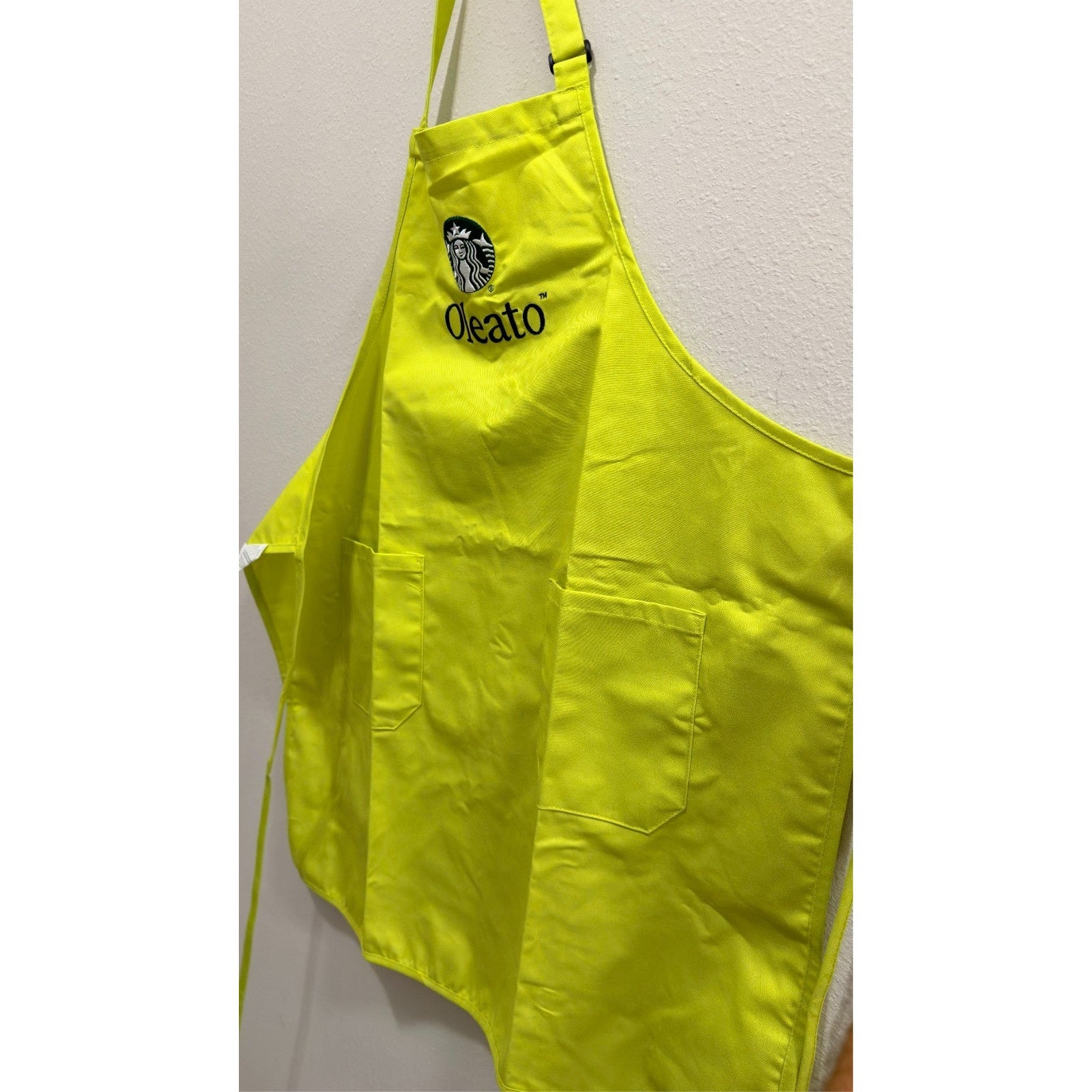 Starbucks Limited Edition Neon Green Oleato Barista Apron 2023 NEW