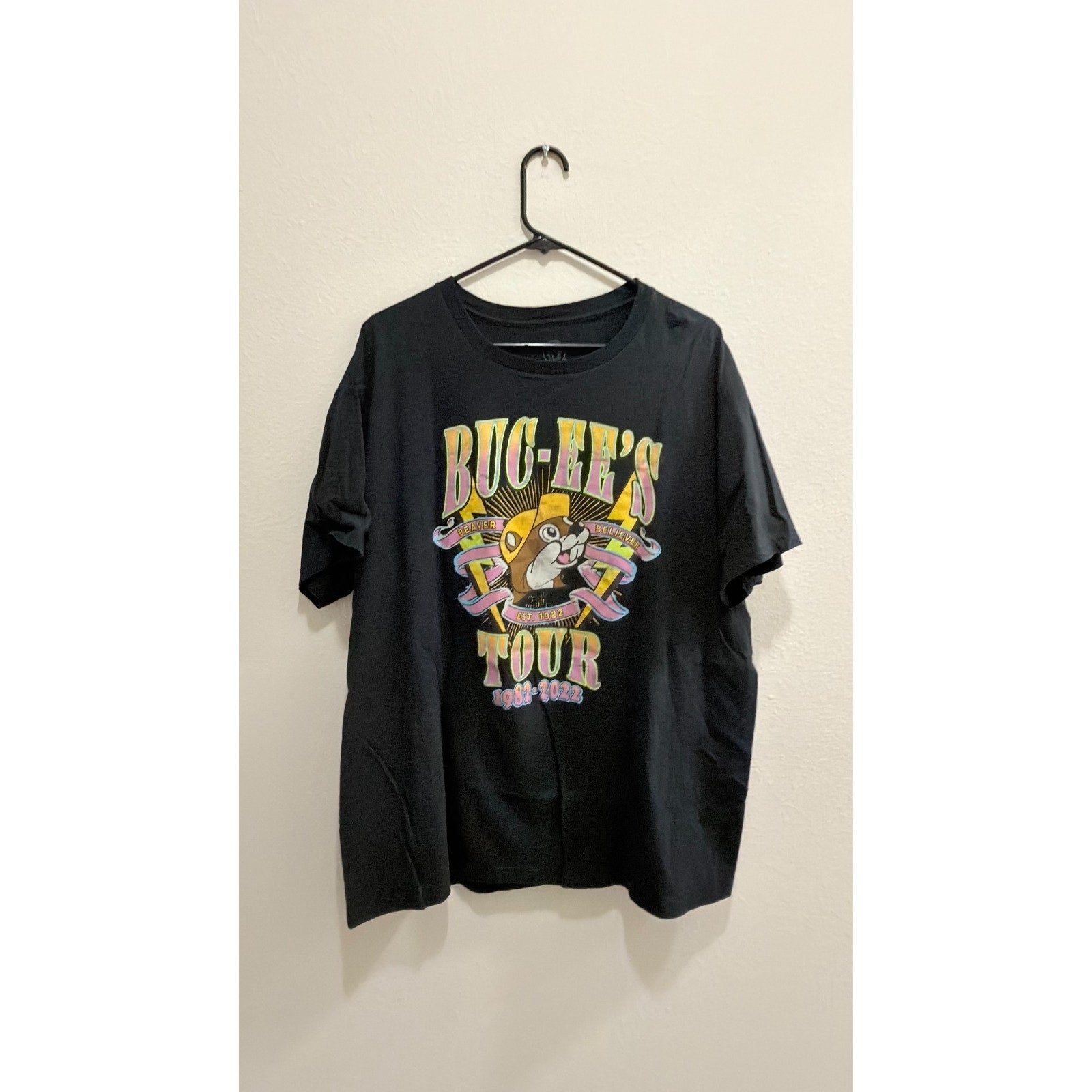 Buc-ee’s "Beaver Believer" Tour T-Shirt - 40th Anniversary (1982-2022) - Adult L