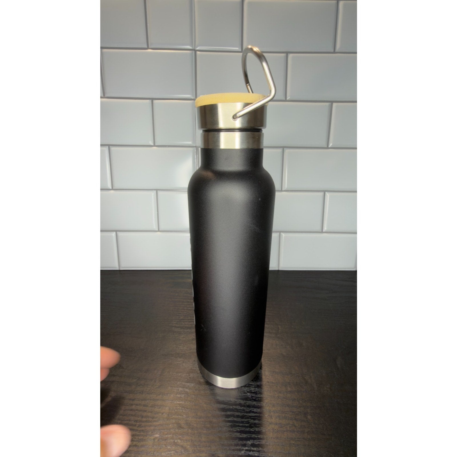 22 oz. Double Wall Stainless Steel Water Bottle - Sleek Black
