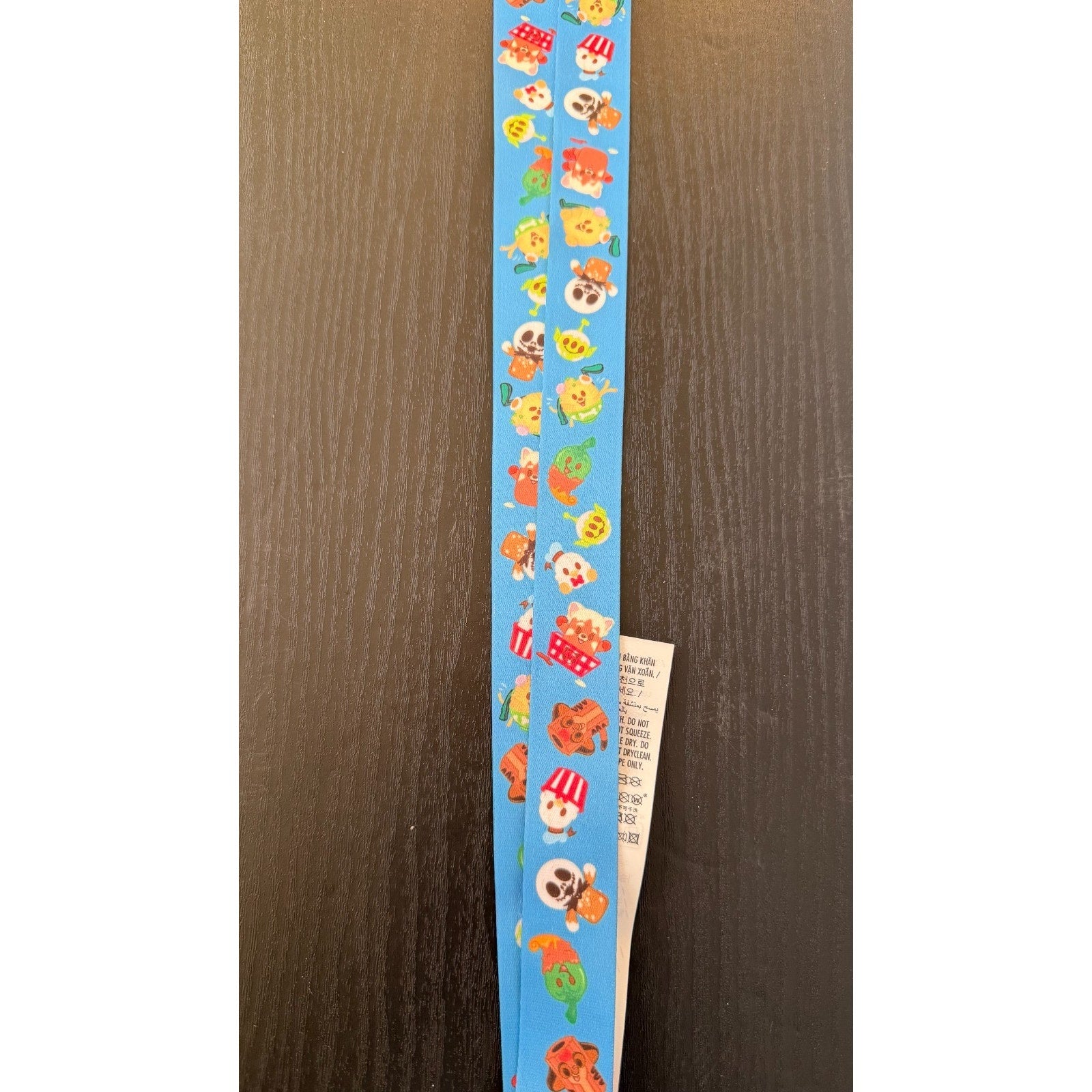 Disney Pin Trading Lanyard - Disney Munchlings Blue and White NEW