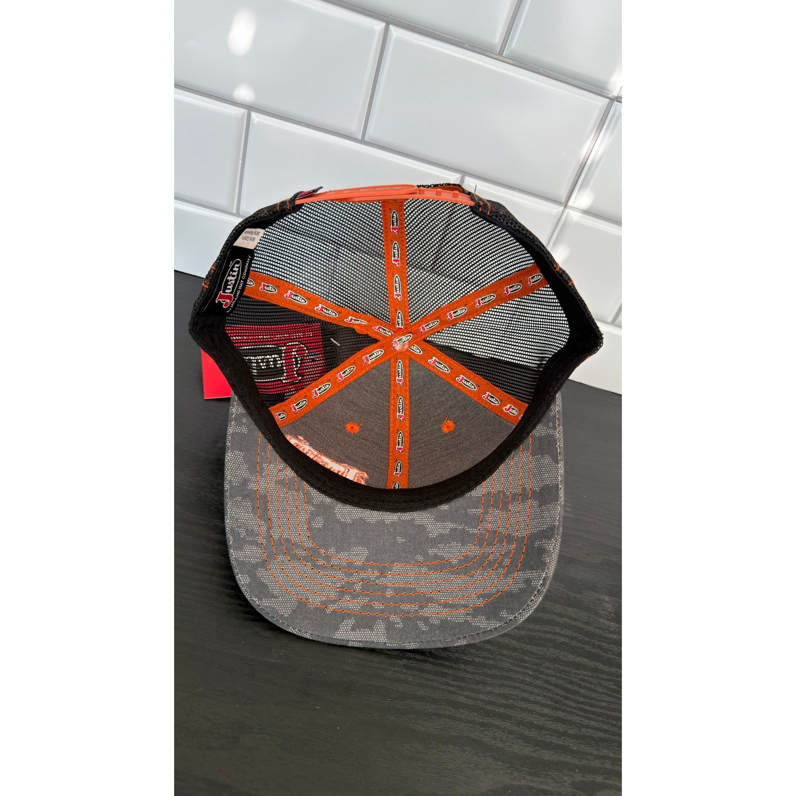 Justin Boots Camo Orange Logo Trucker Hat – NWT