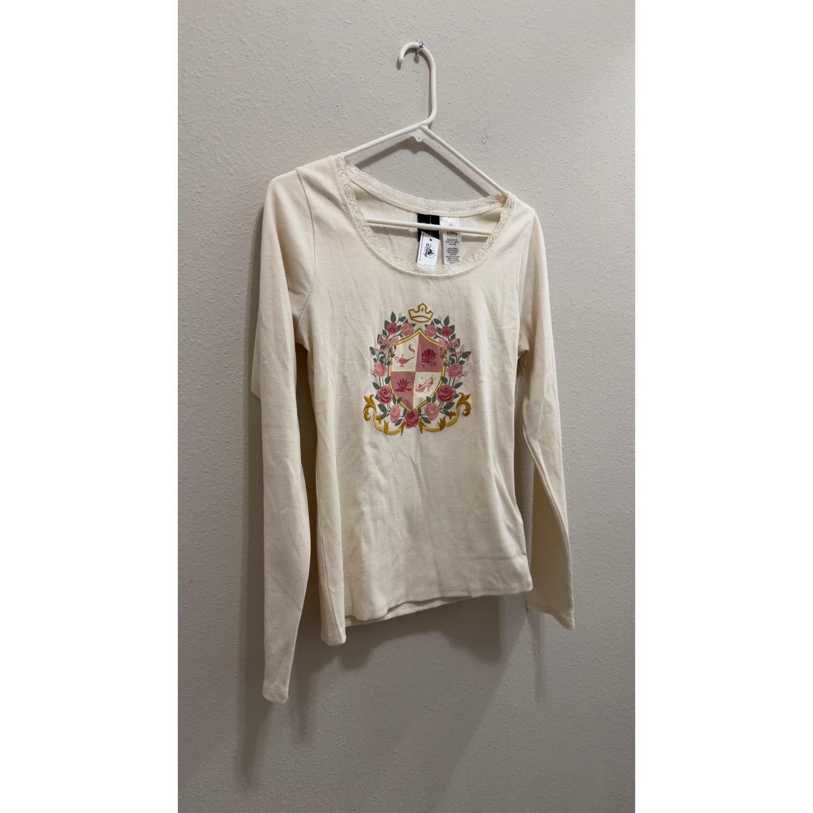 Disney Parks Her Universe Princess Long Sleeve Ribbed Crop Top Shirt Large NWT
