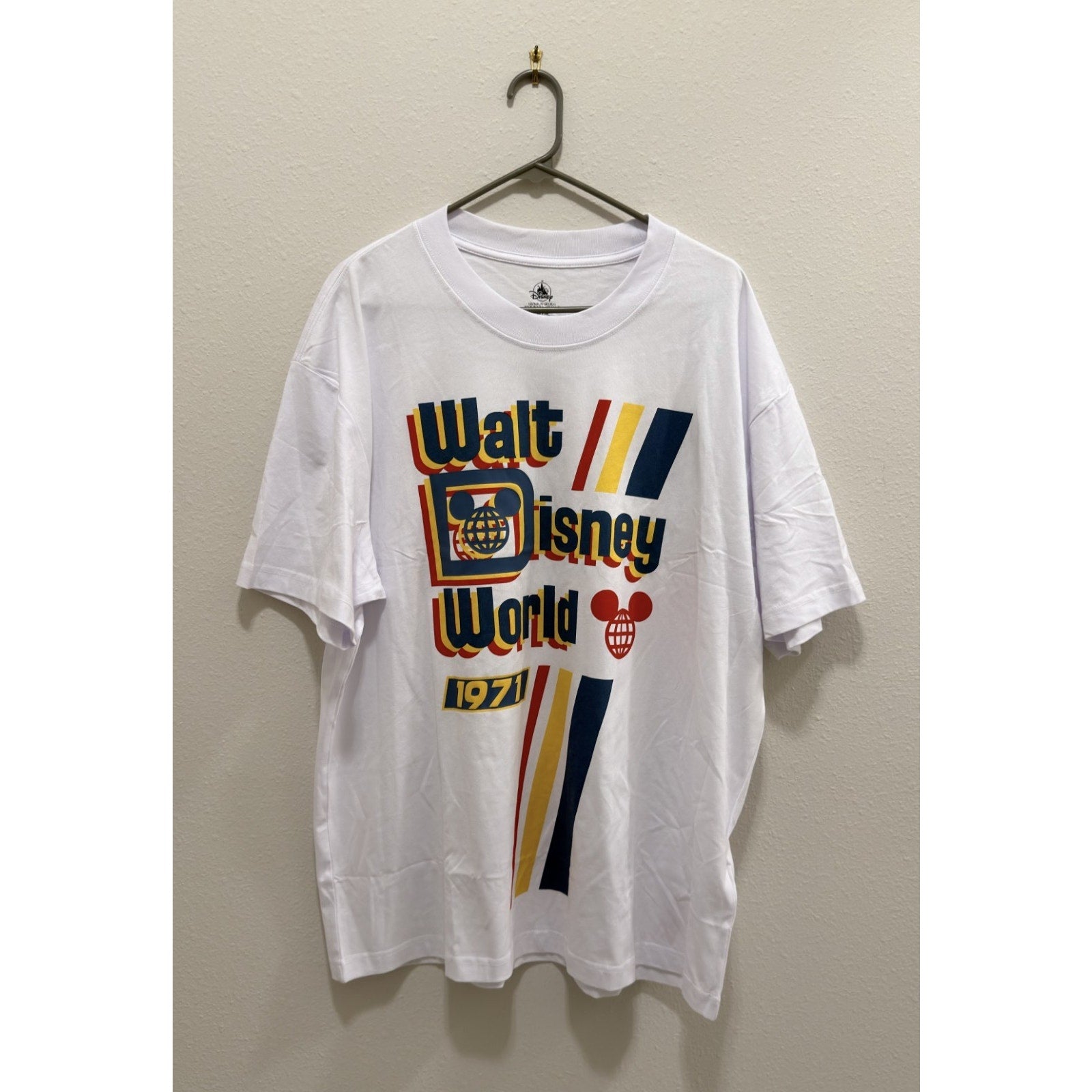 NEW Disney Parks Walt Disney World Racing T-Shirt - Adult Large