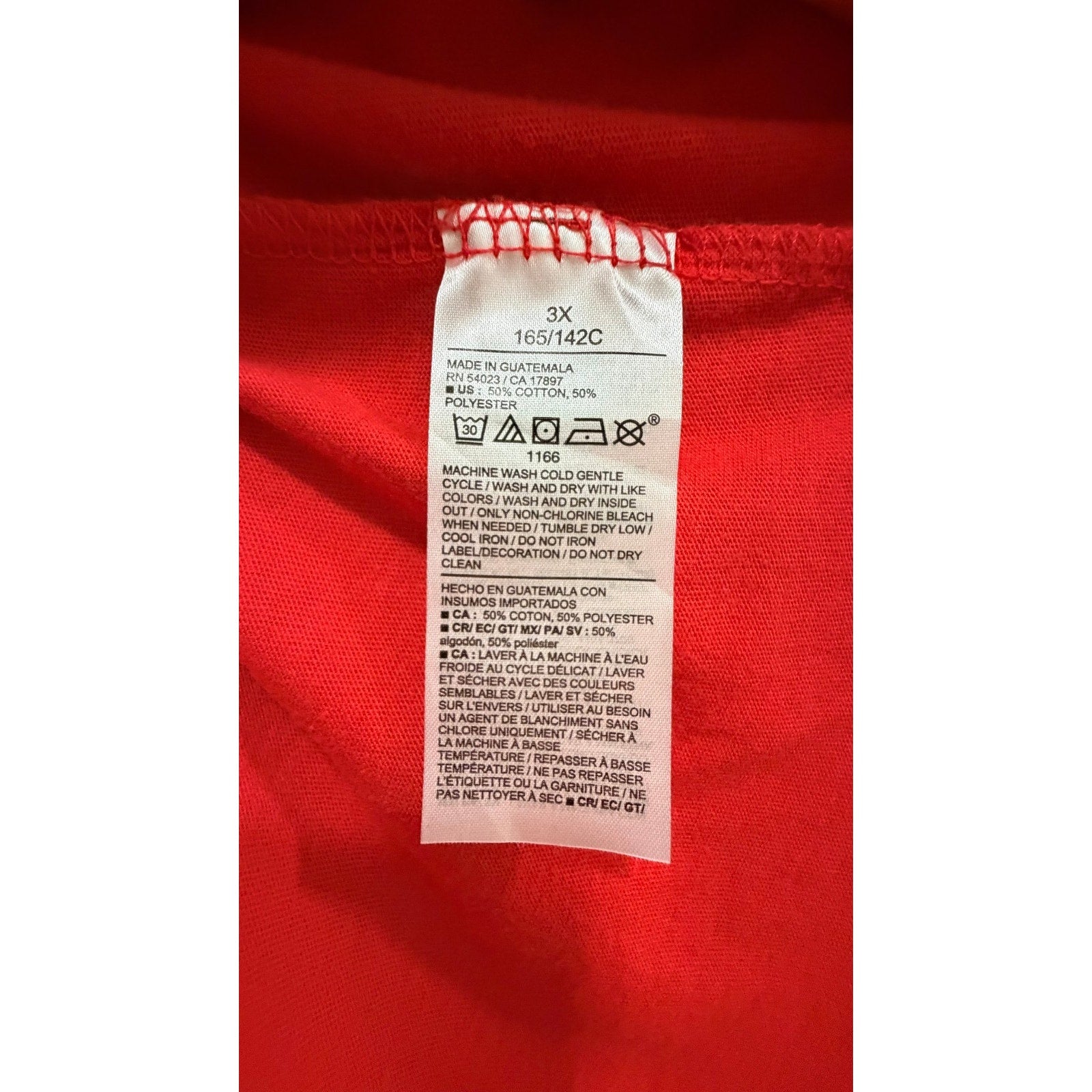 Old Navy x Disney Holiday Logo Graphic T-Shirt Women’s 3XL Plus Size NEW