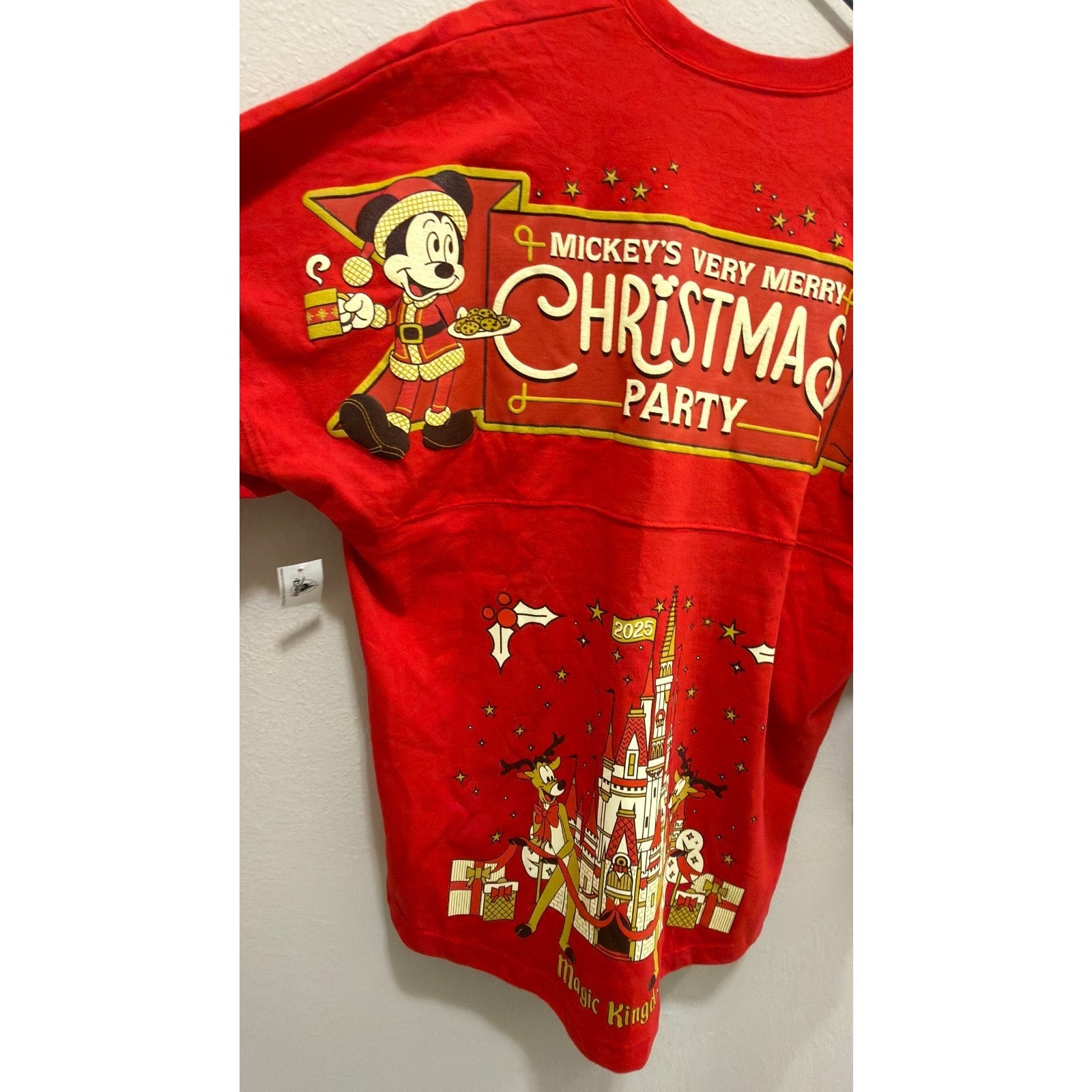 Disney Parks x Spirit Jersey 2025 Mickey’s Very Merry Christmas Party Medium