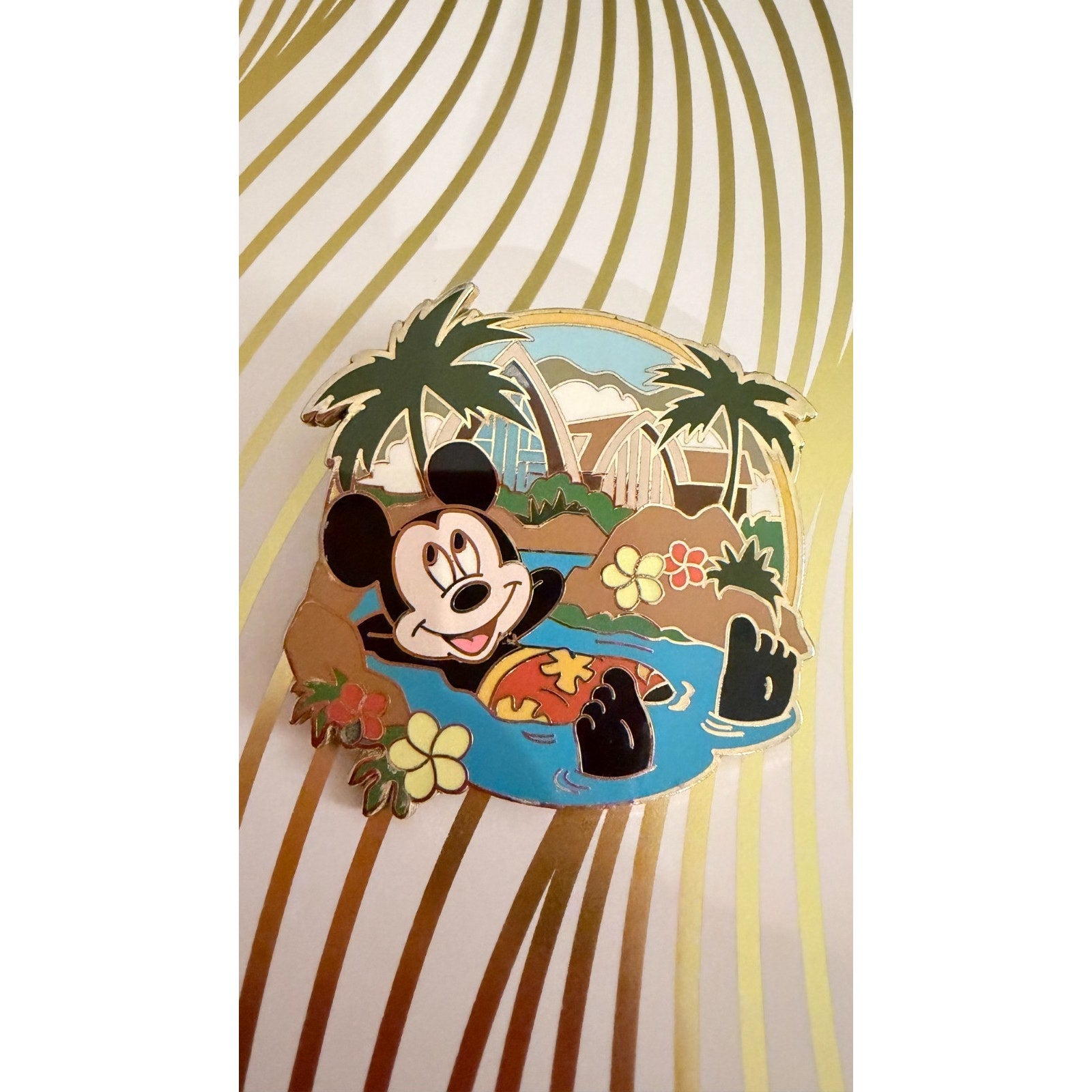 Disney Parks 2013 Aulani Resort Mickey Mouse Relaxing in Lagoon Pin