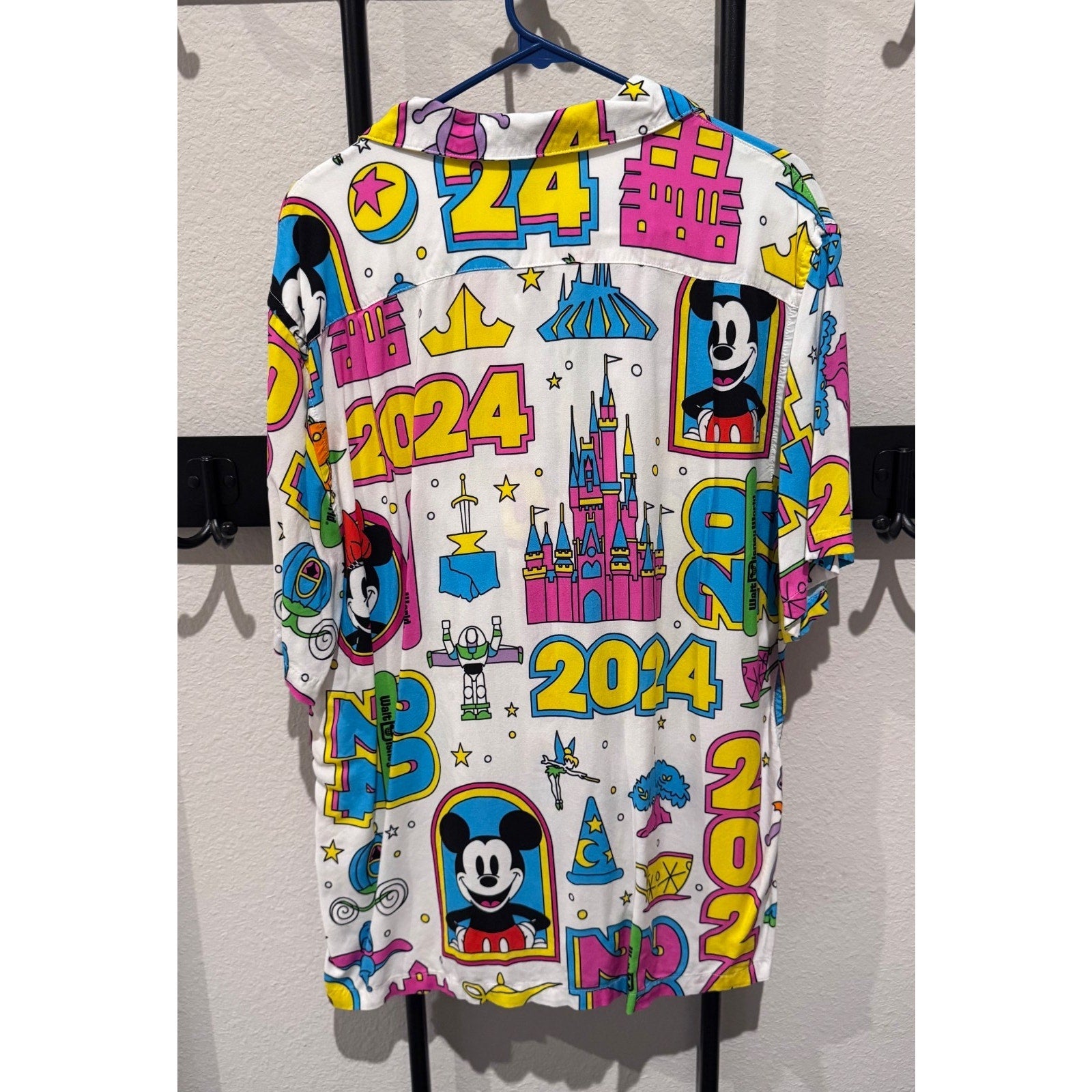 2024 Walt Disney World Brave New World Button Down Shirt - Large NWT