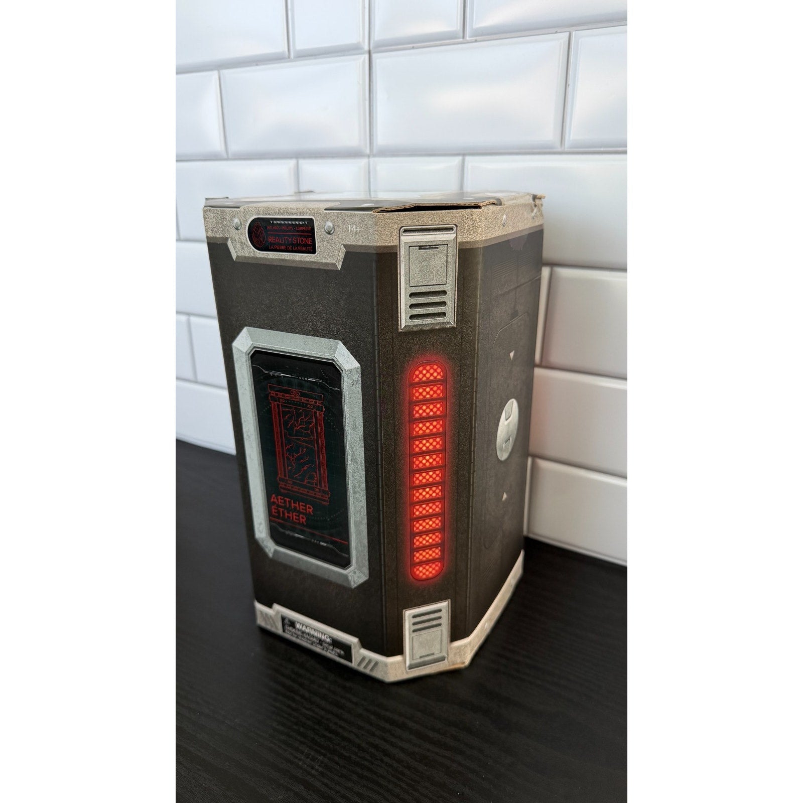 NEW Marvel Aether Containment Unit Light-Up Prop Replica (Infinity Stone)