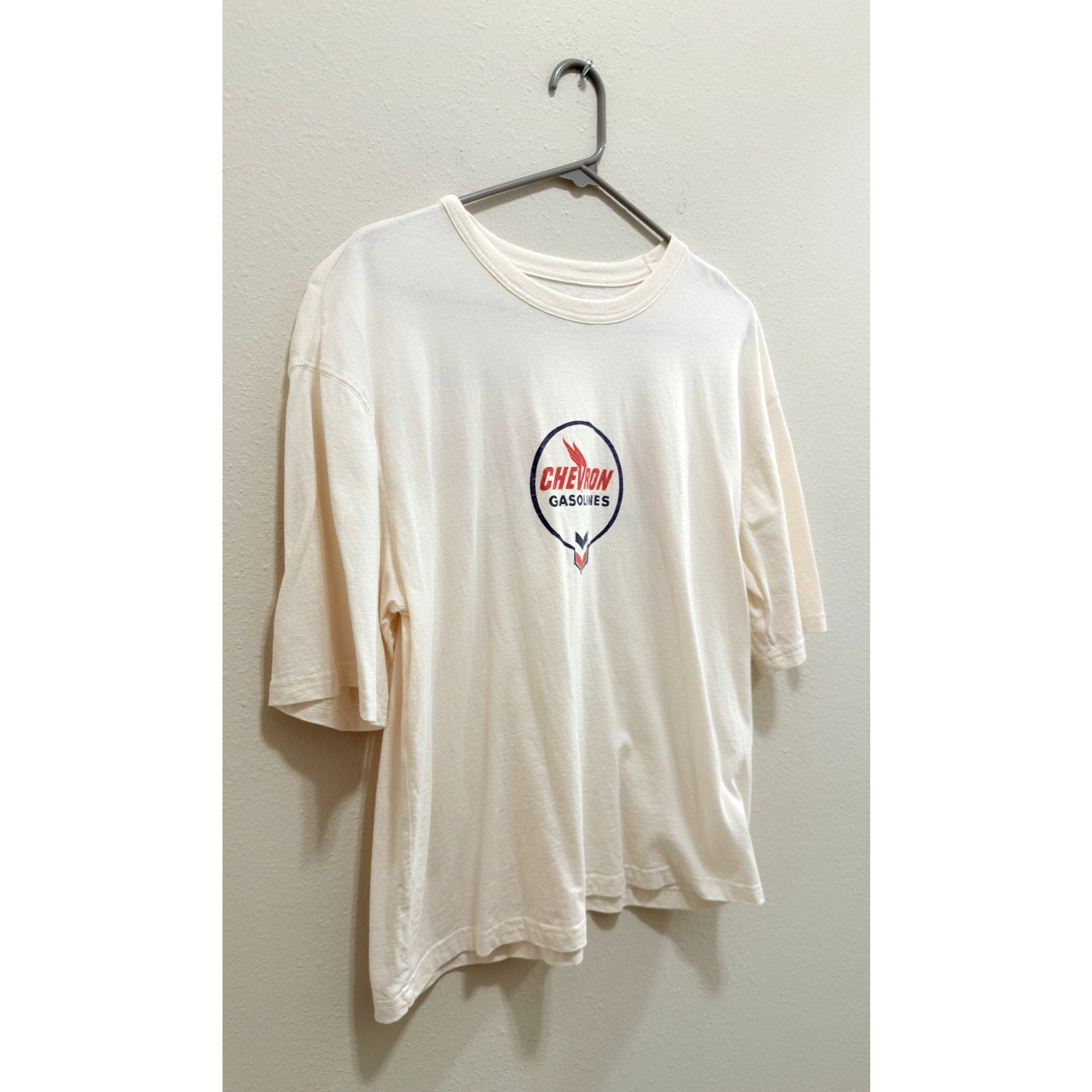 Old Navy Licensed Chevron Gasolines Graphic Cropped T-Shirt Medium NWT
