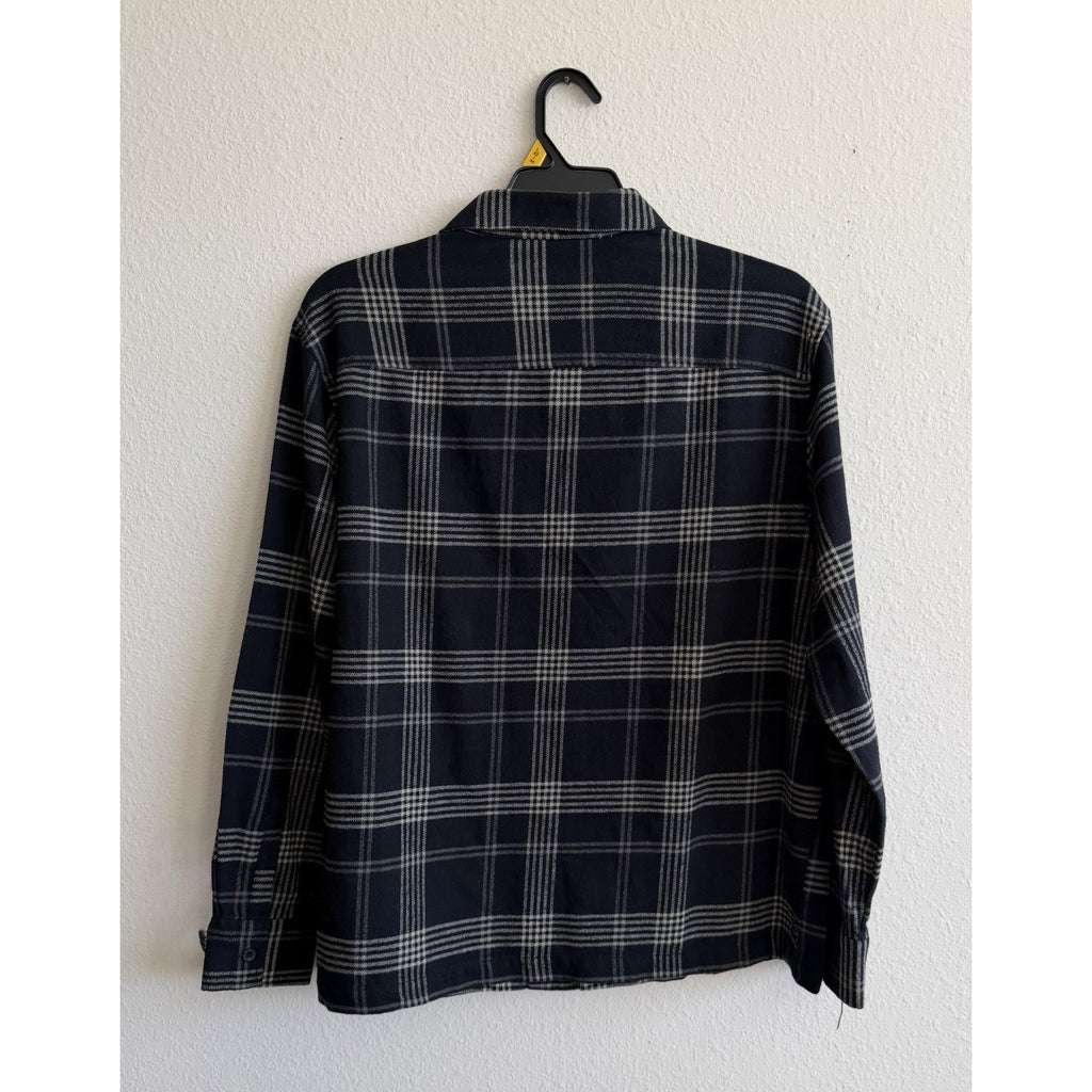 NEW Netflix Stranger Things Bradley’s Big Buy Cotton Flannel – Men’s Large