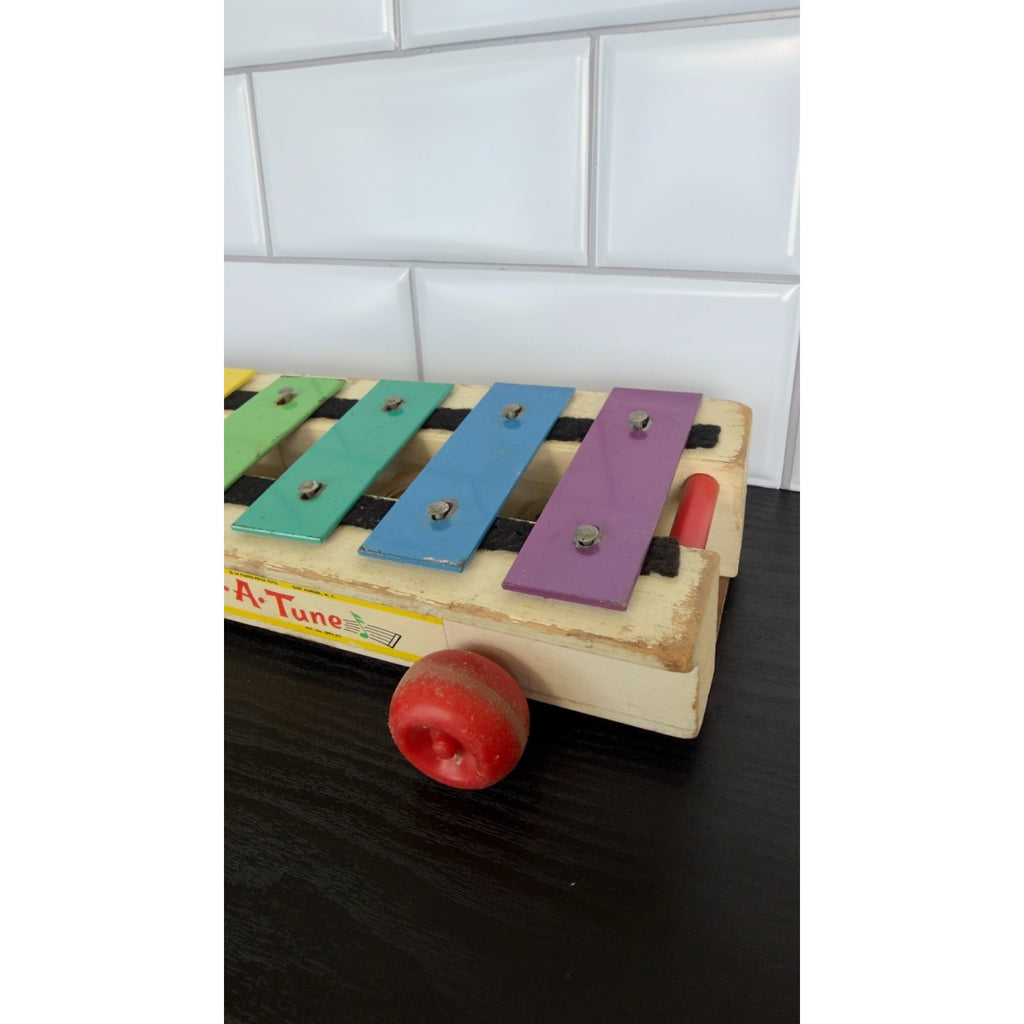 Vintage Fisher-Price Pull-A-Tune Xylophone #870 (1964–1978)