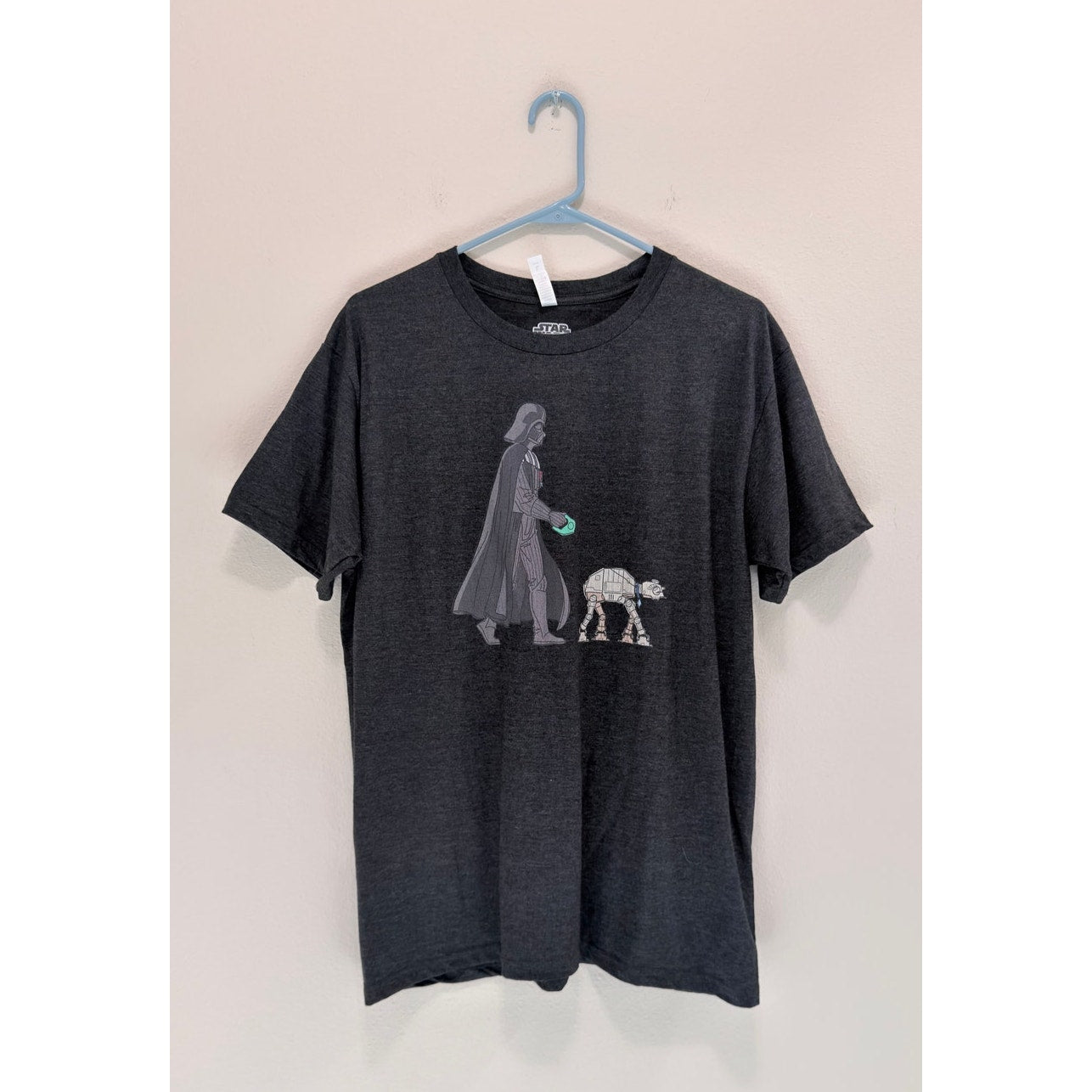 Disney Store Star Wars Darth Vader & AT-AT Graphic Tee – Large – NWT
