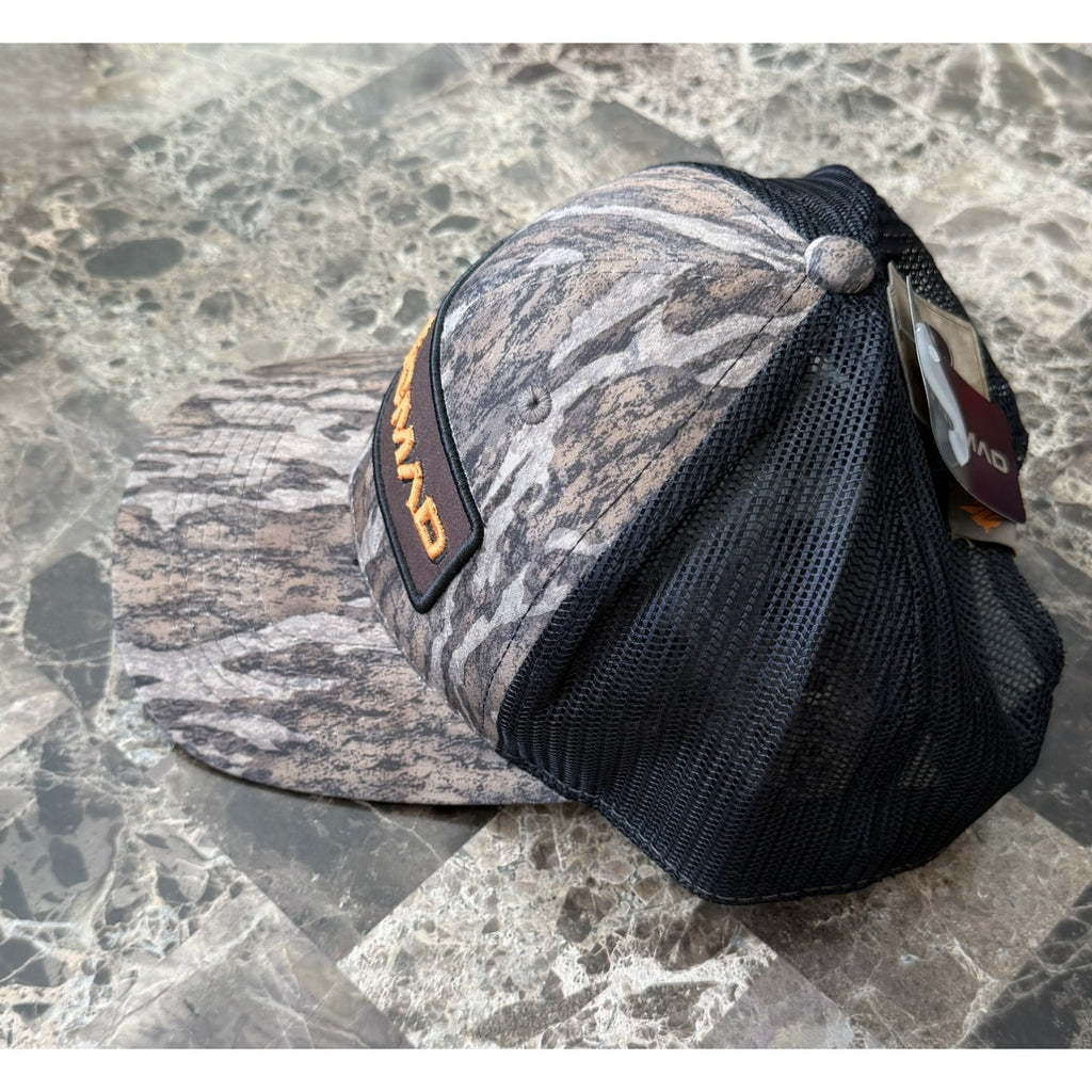 Nomad Mossy Oak Camo Snapback Hunting Trucker Cap NWT