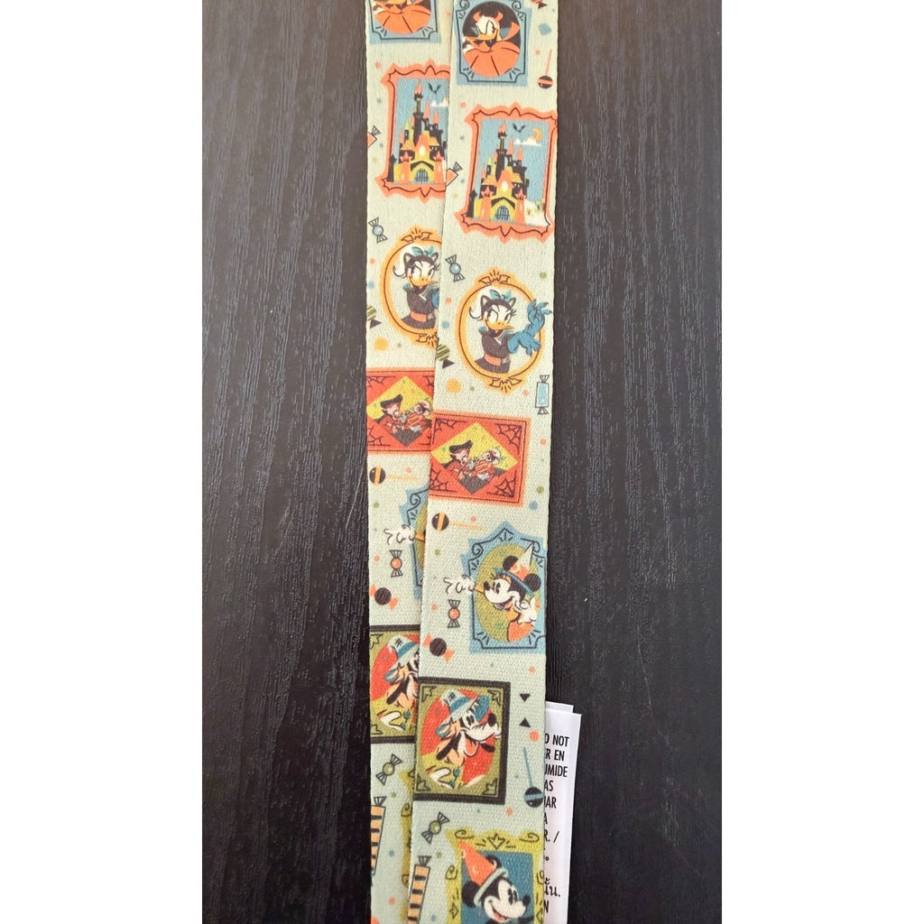 Disney Parks Reversible Pin Trading Lanyard - Halloween Mickey and Friends NEW