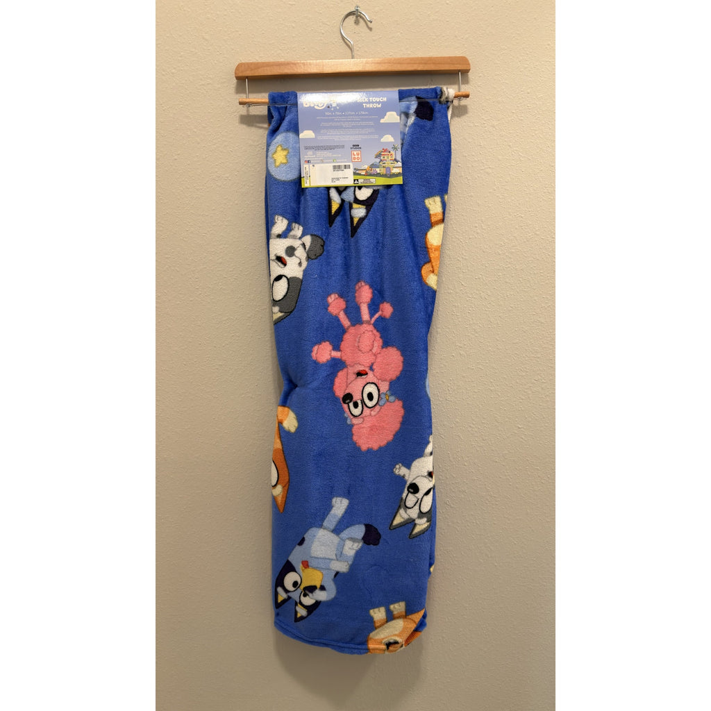 NWT Bluey & Friends Silk Touch Throw Blanket 50x70