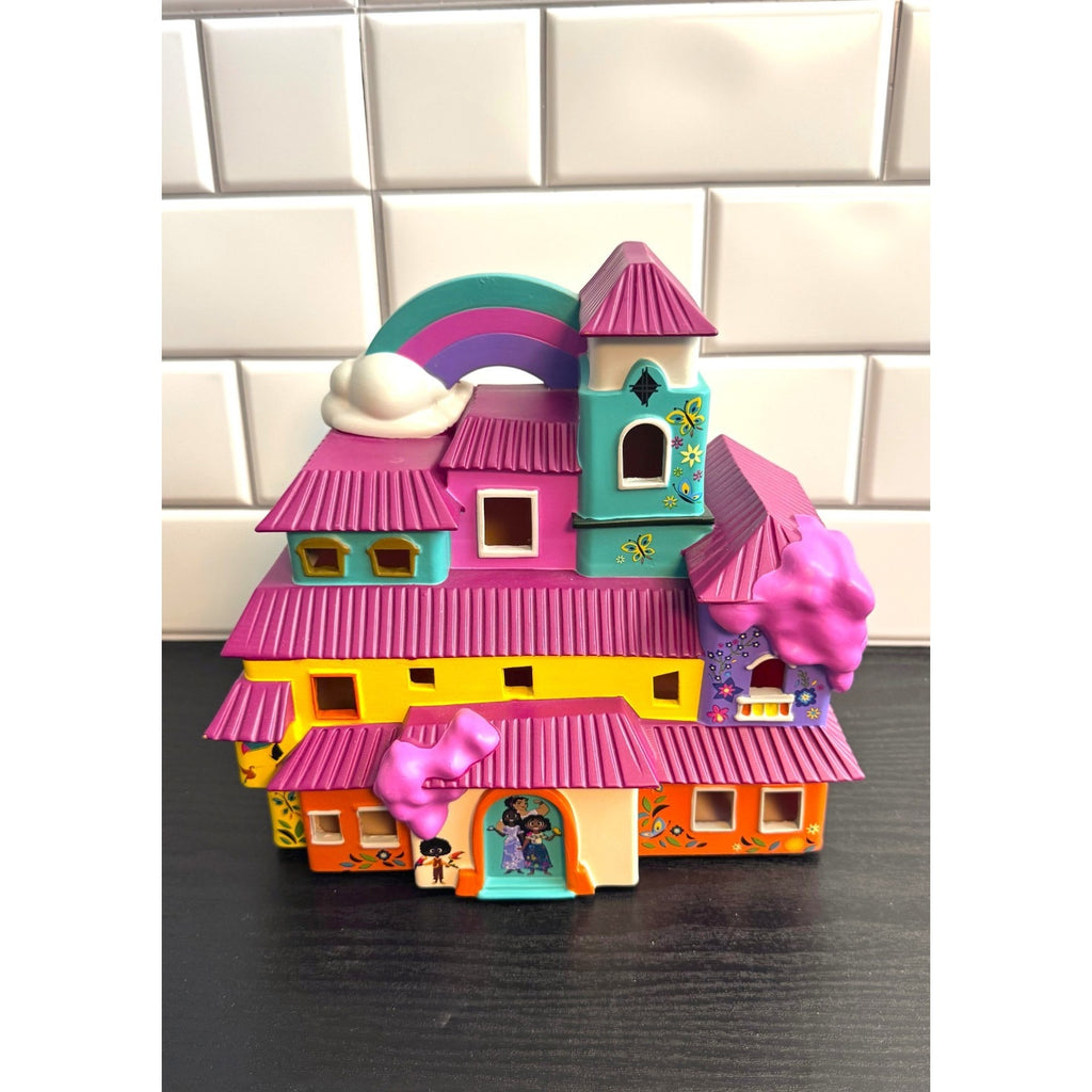 Disney Parks Encanto Sculpted Casa Madrigal Light-Up Figure NEW