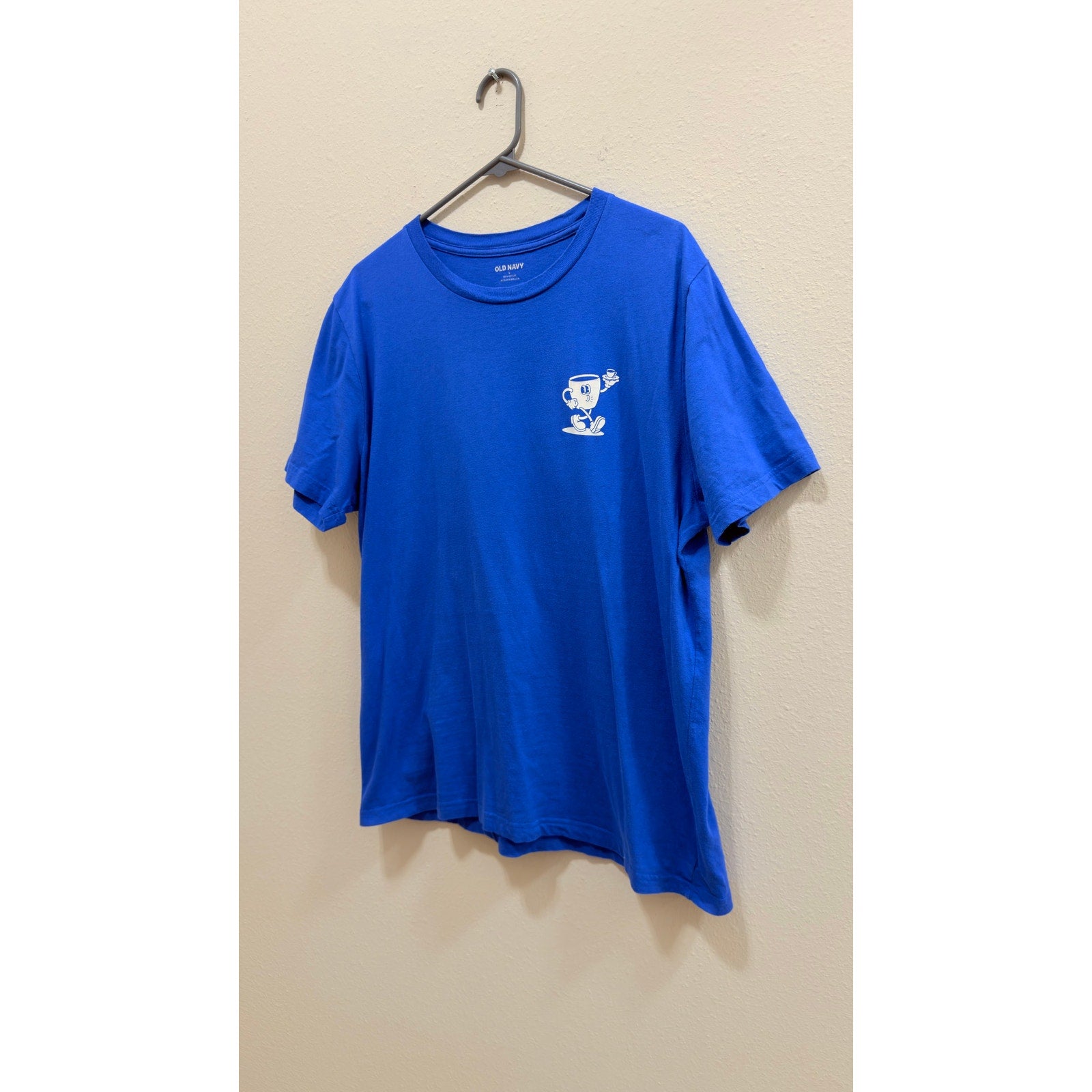 Old Navy "More Espresso, Less Depresso" Graphic Tee Adult Large Preowned