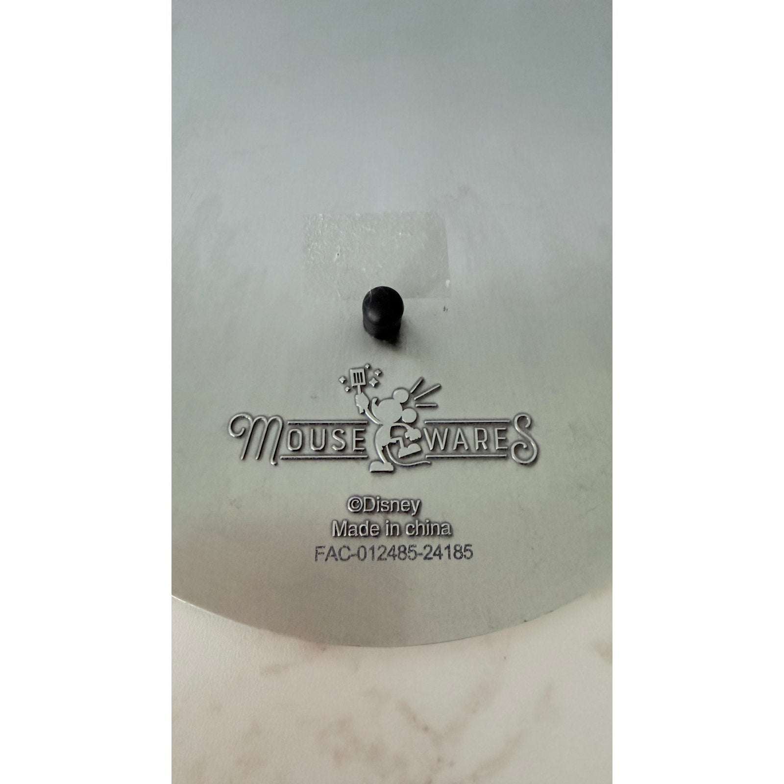 Disney Parks Mousewares Mickey Mouse Metal Trivet Hot Pad