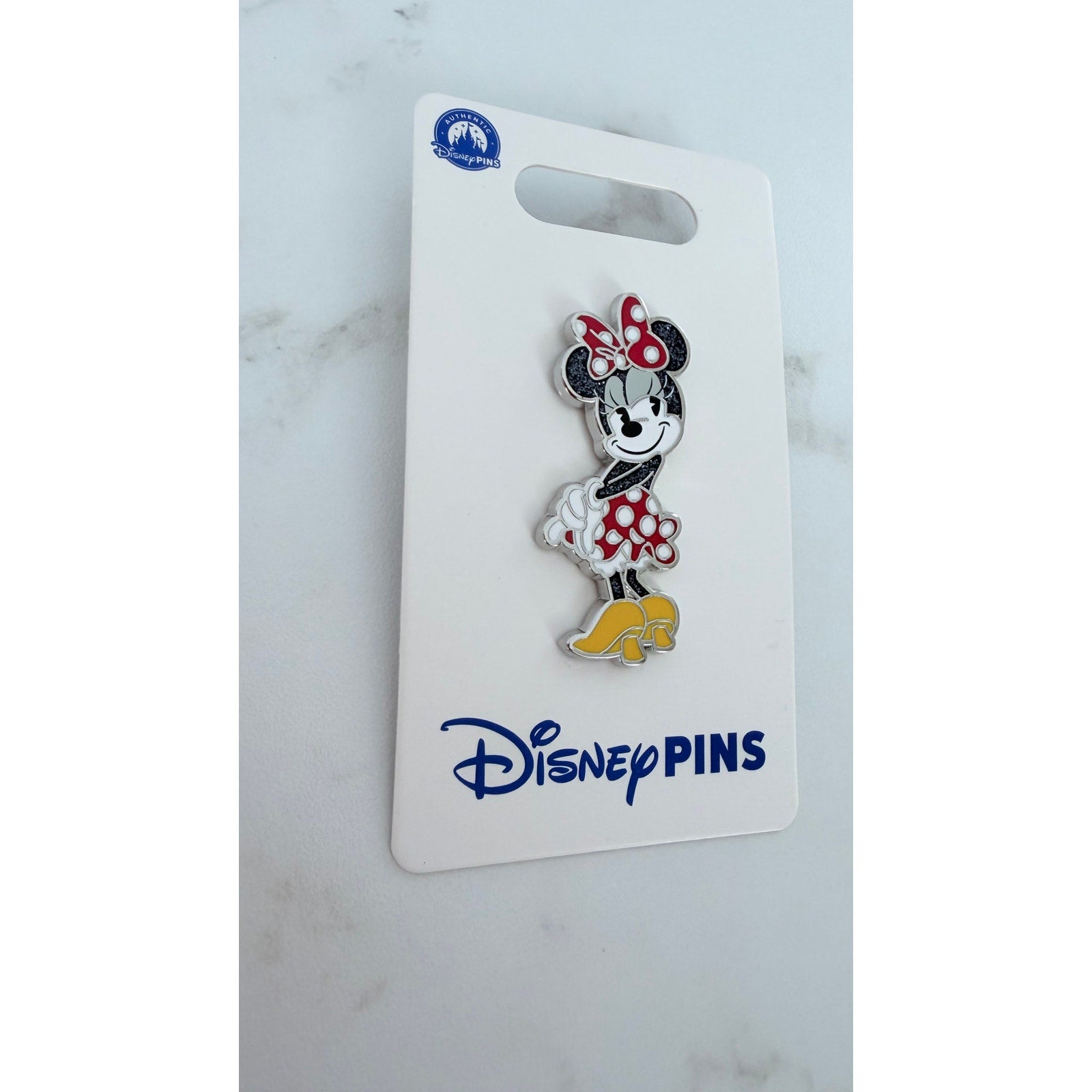 Disney Parks Minnie Mouse Floating Hearts Glitter Pin