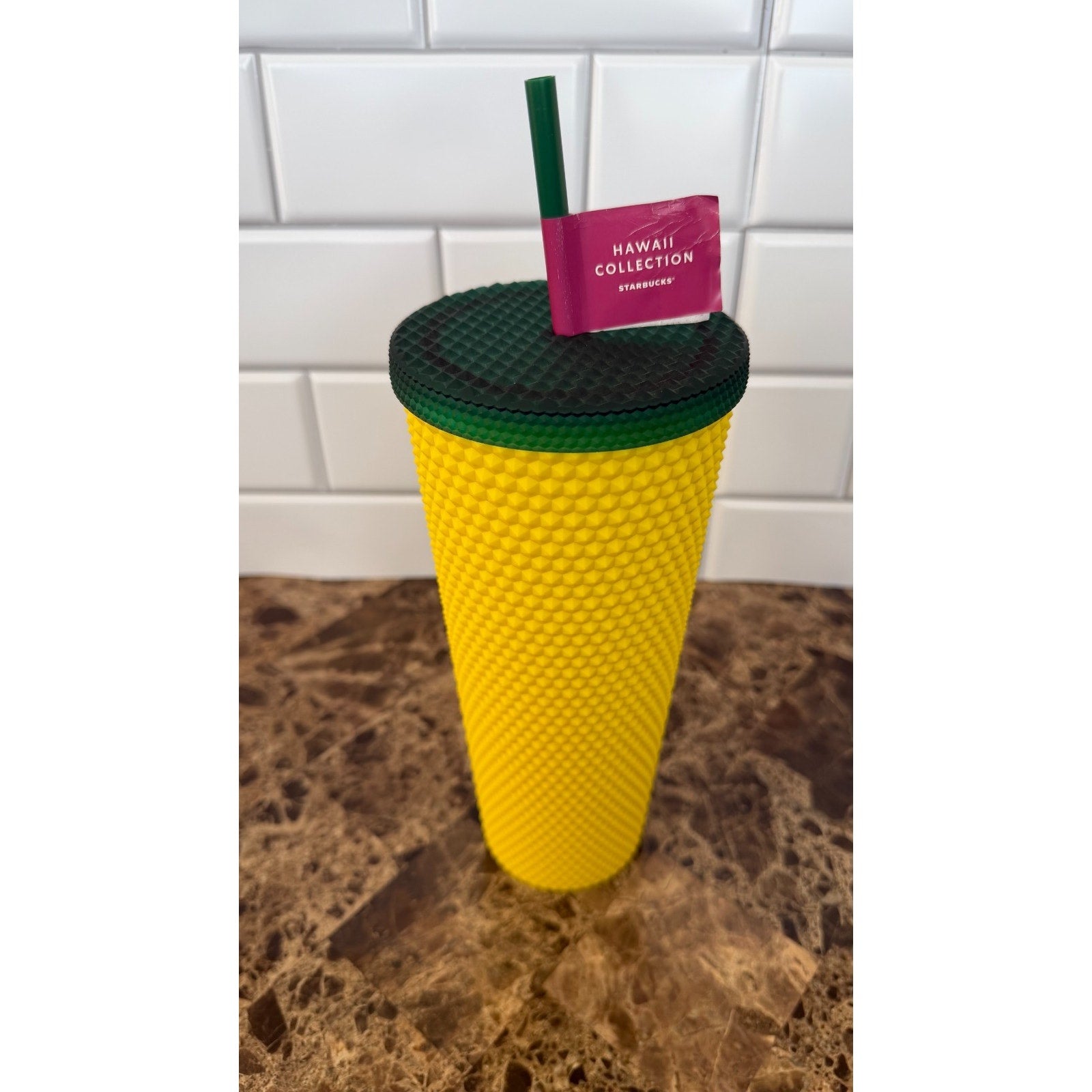 NEW Starbucks Hawaii Collection Pineapple Studded Venti 24oz Tumbler