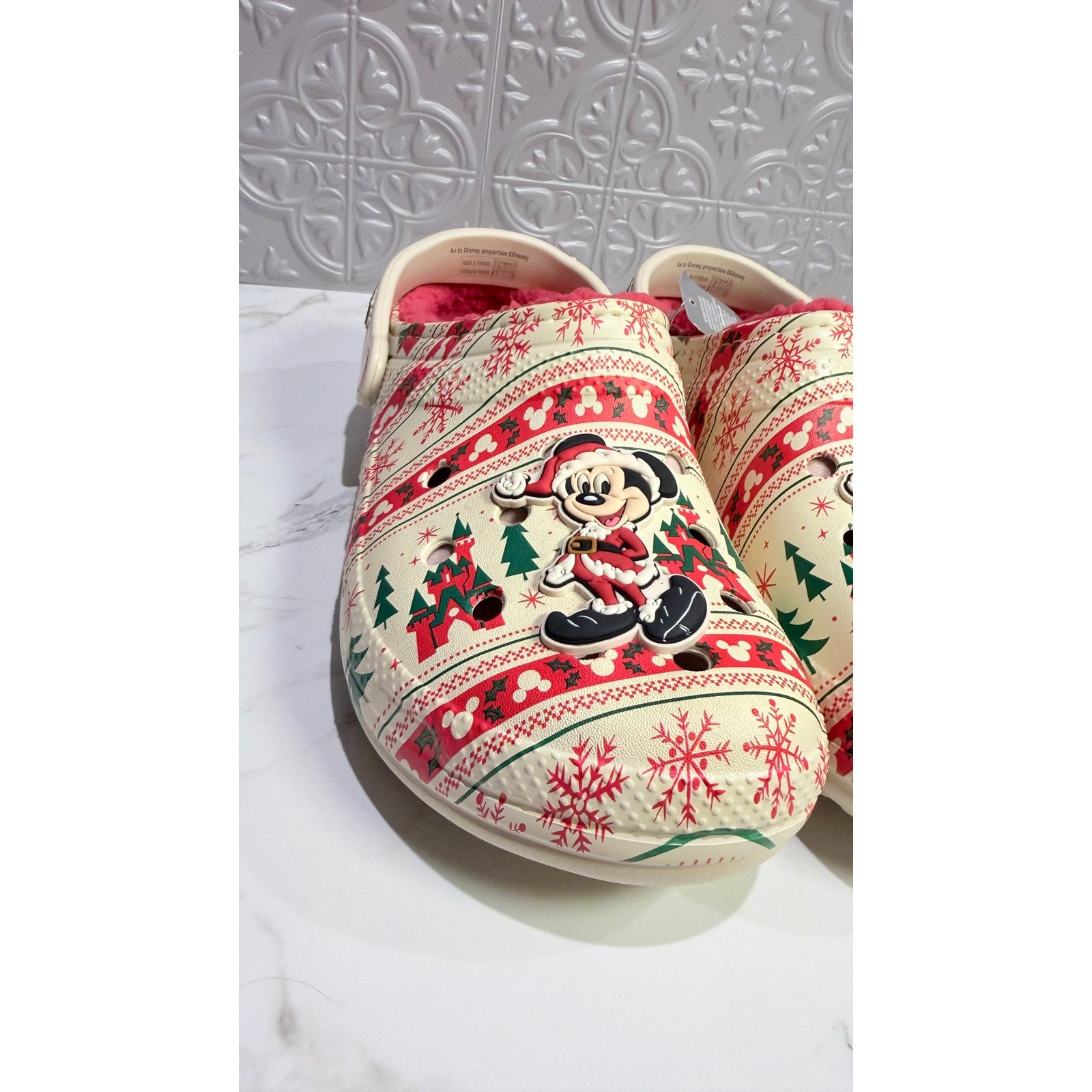 Disney Parks Mickey Mouse Santa Holiday Fair Isle Lined Crocs (M10/W12)