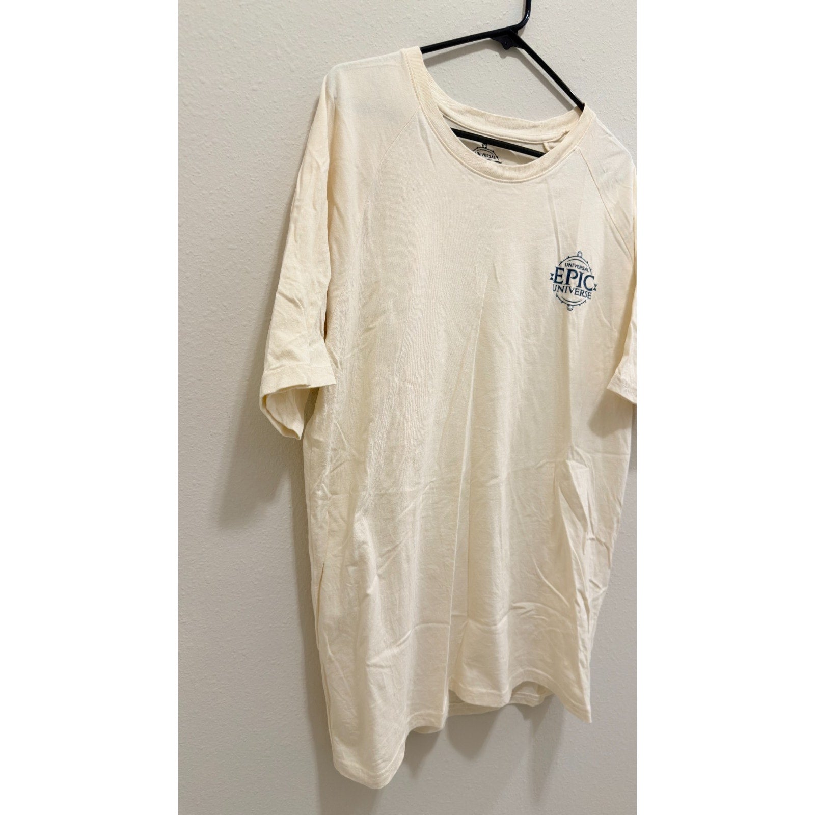 Universal Studios Epic Universe Emblem Logo T-Shirt - Ivory - Large - NWT
