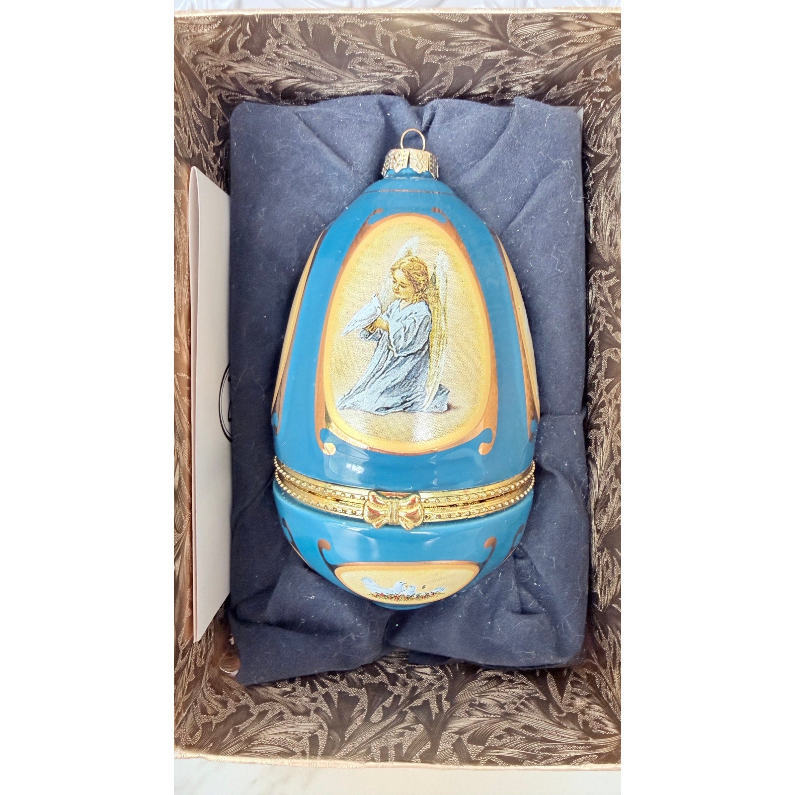 Mr. Christmas Valerie Parr Hill Musical Egg Ornament 2011 - Blue (Damaged)