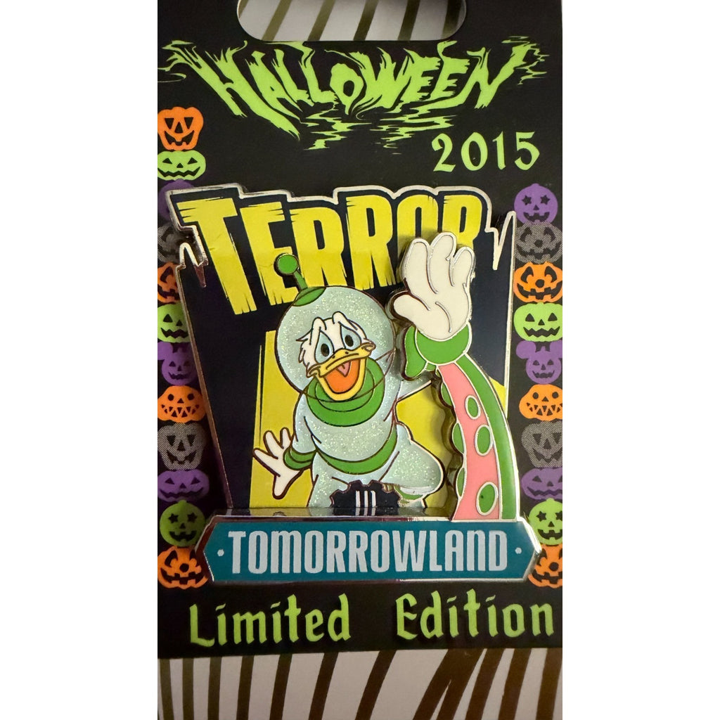 Disney Parks Halloween 2015 Donald Duck Astronaut Tomorrwland - 2 of 4 in Series