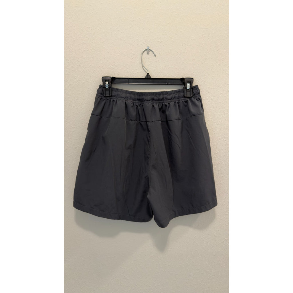 Men's Lightweight Performance Shorts - Size Large (5.5" Inseam)