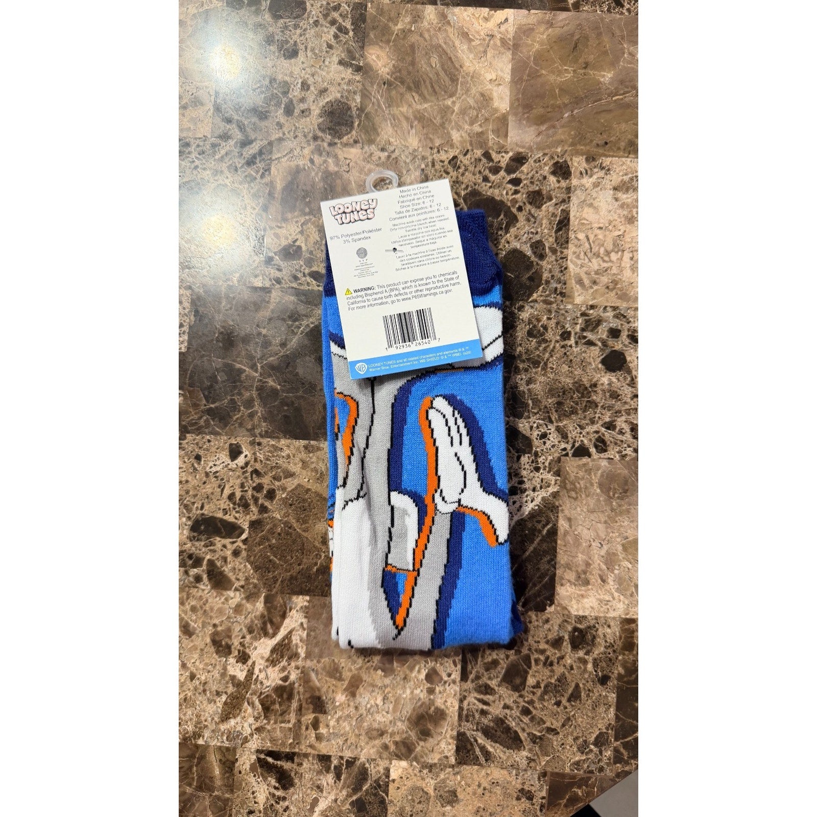Looney Tunes Bugs Bunny Novelty Crew Socks 1 Pair Size 9-13 NWT