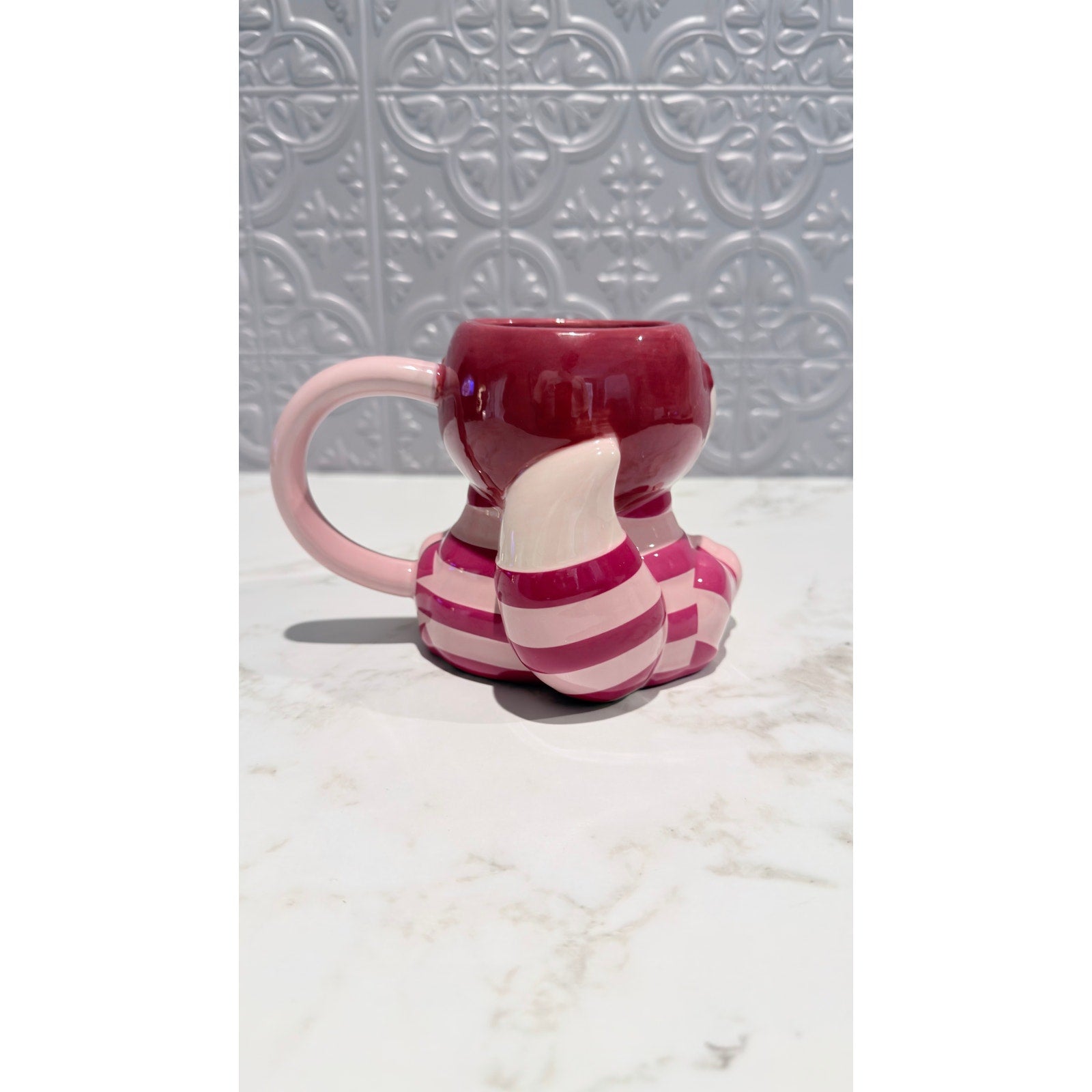 Disney Parks Alice in Wonderland Cheshire Cat Sculpted Coffee Mug 19oz NEW