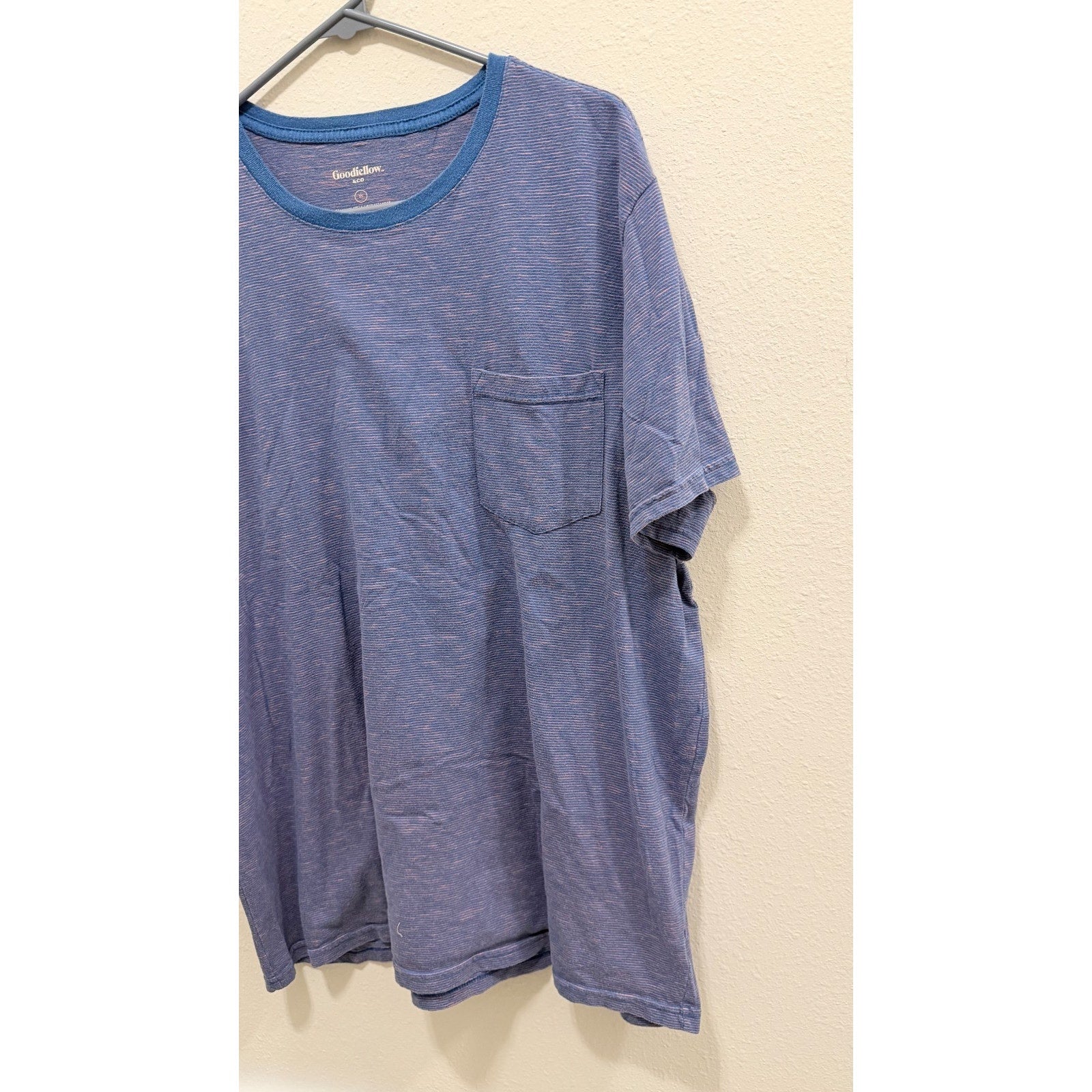 Men’s Goodfellow & Co Striped T-Shirt - Blue & Pink - Adult XL - Preowned