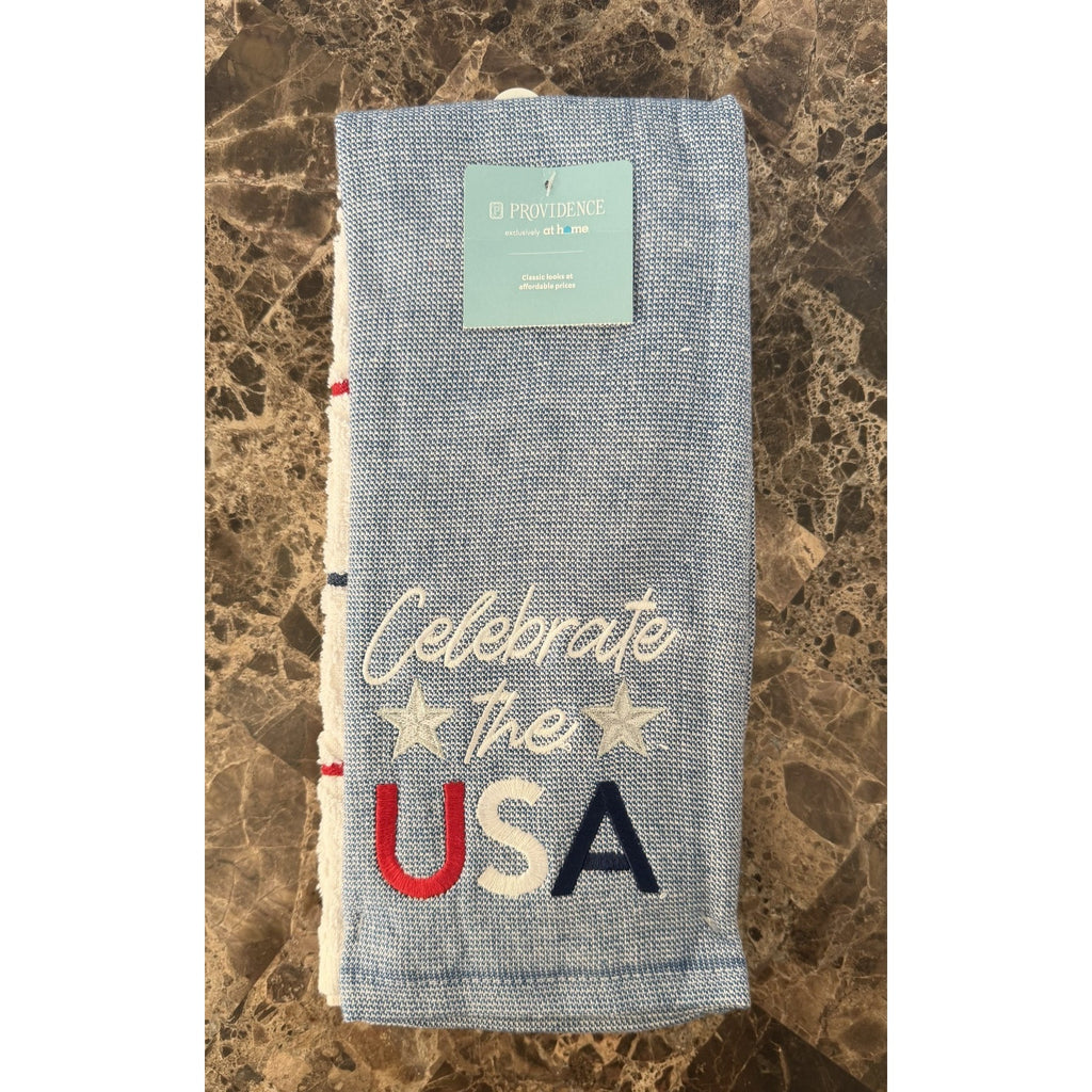 NWT Stars & Stripes Patriotic Hearts Kitchen Towels Set Of 2 18”X28”