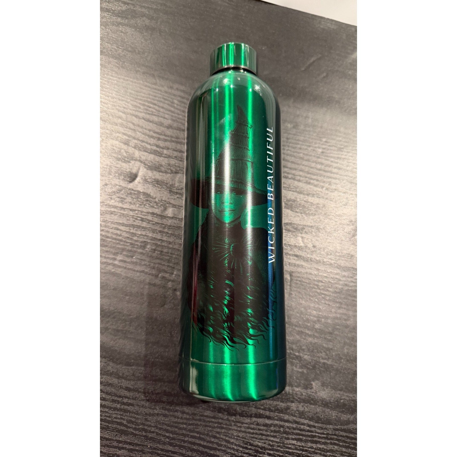 NEW Universal Studios Wicked Green Elphaba Tumbler Water Bottle