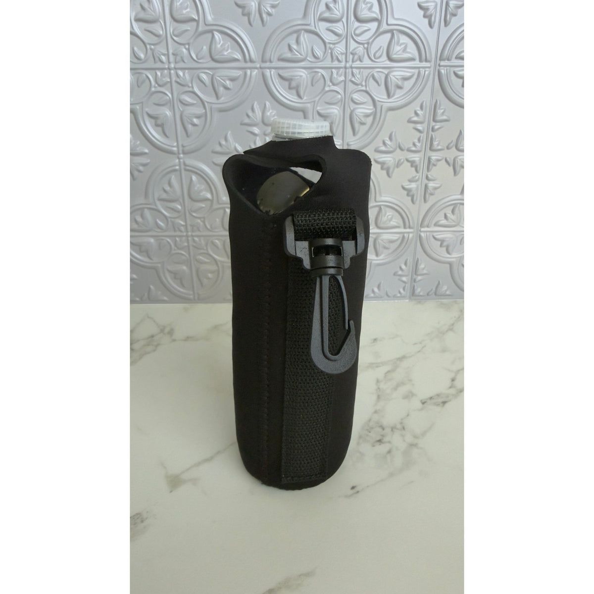Black Neoprene Water Bottle Sleeve Holder Carrier Pouch w/ Clip NEW
