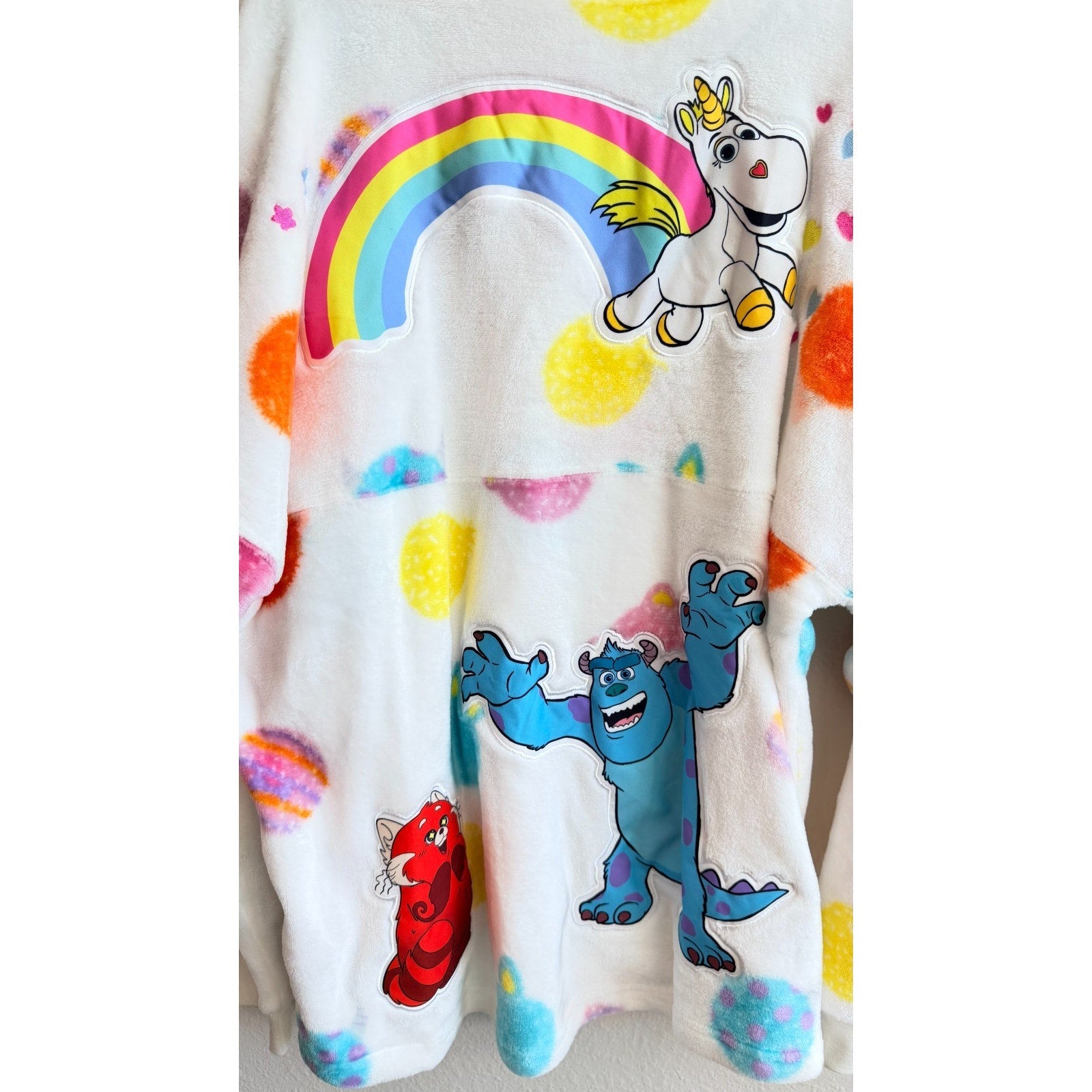 NWT Disney Parks x Spirit Jersey Soft Fuzzy Pixar & Friends Adult Large