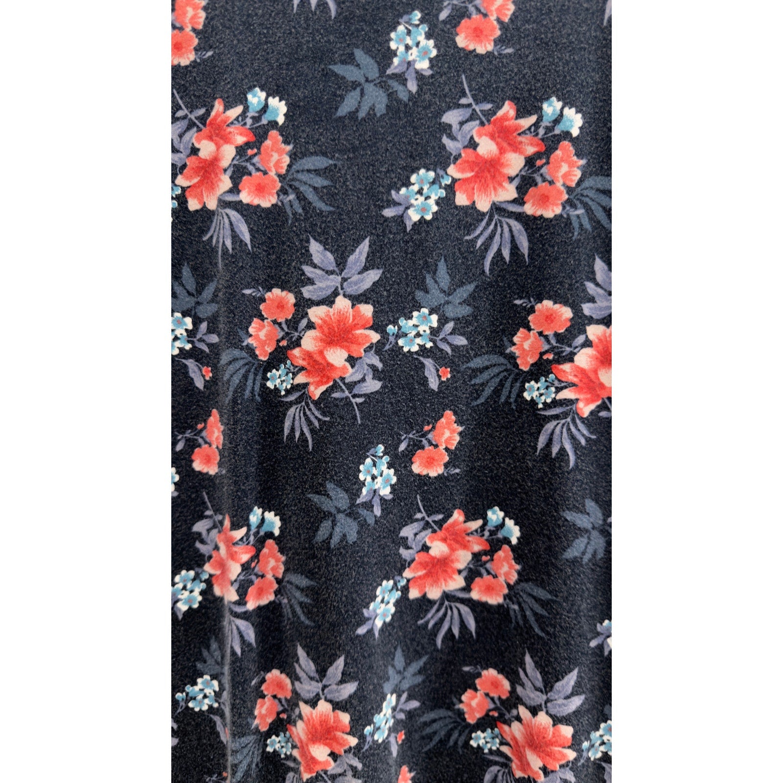 Hollister Unisex Adults Black Floral Overprint Short Sleeve T-Shirt Size XL