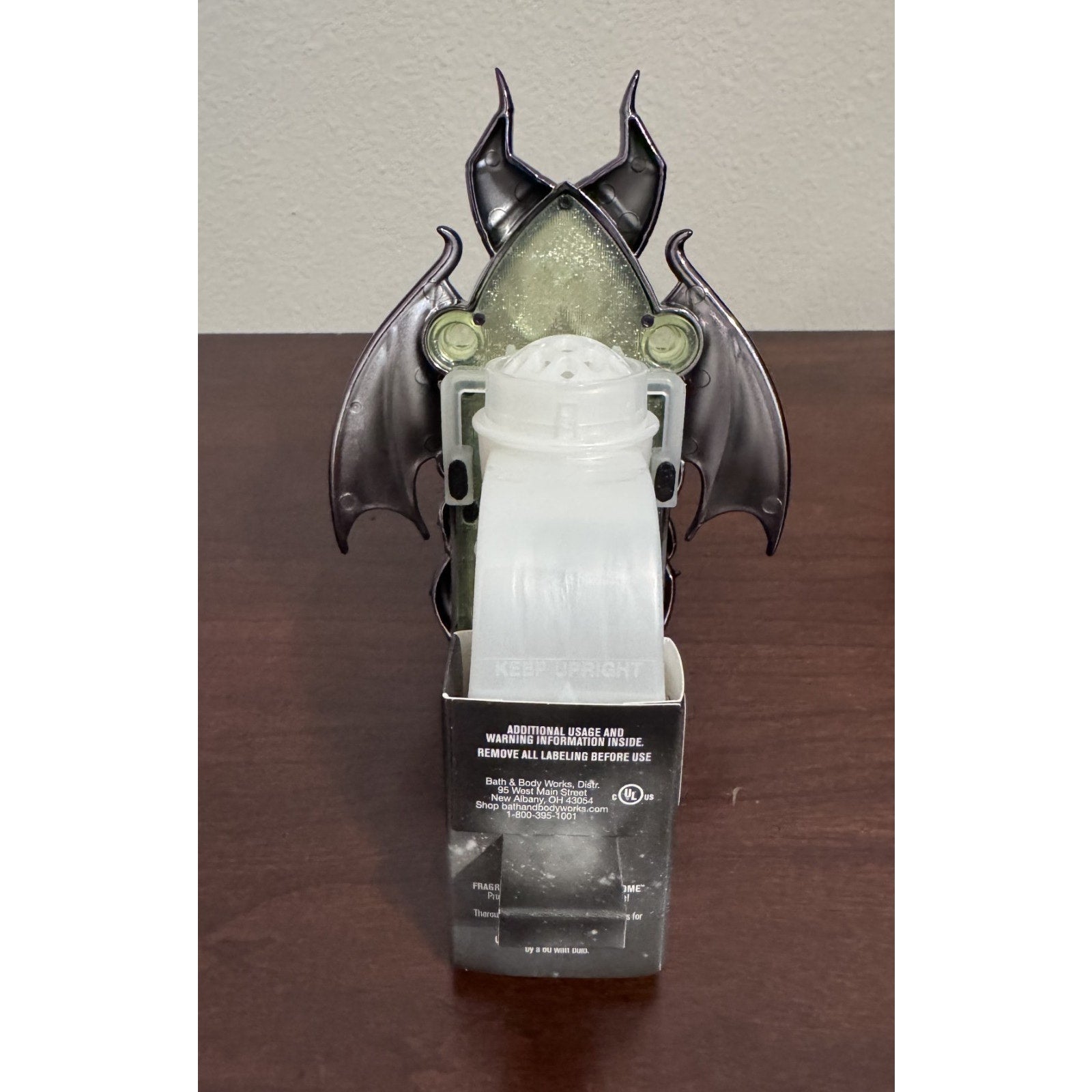 NWT BBW Disney Villains Maleficent Raven Wallflower Nightlight Scent Control Plu