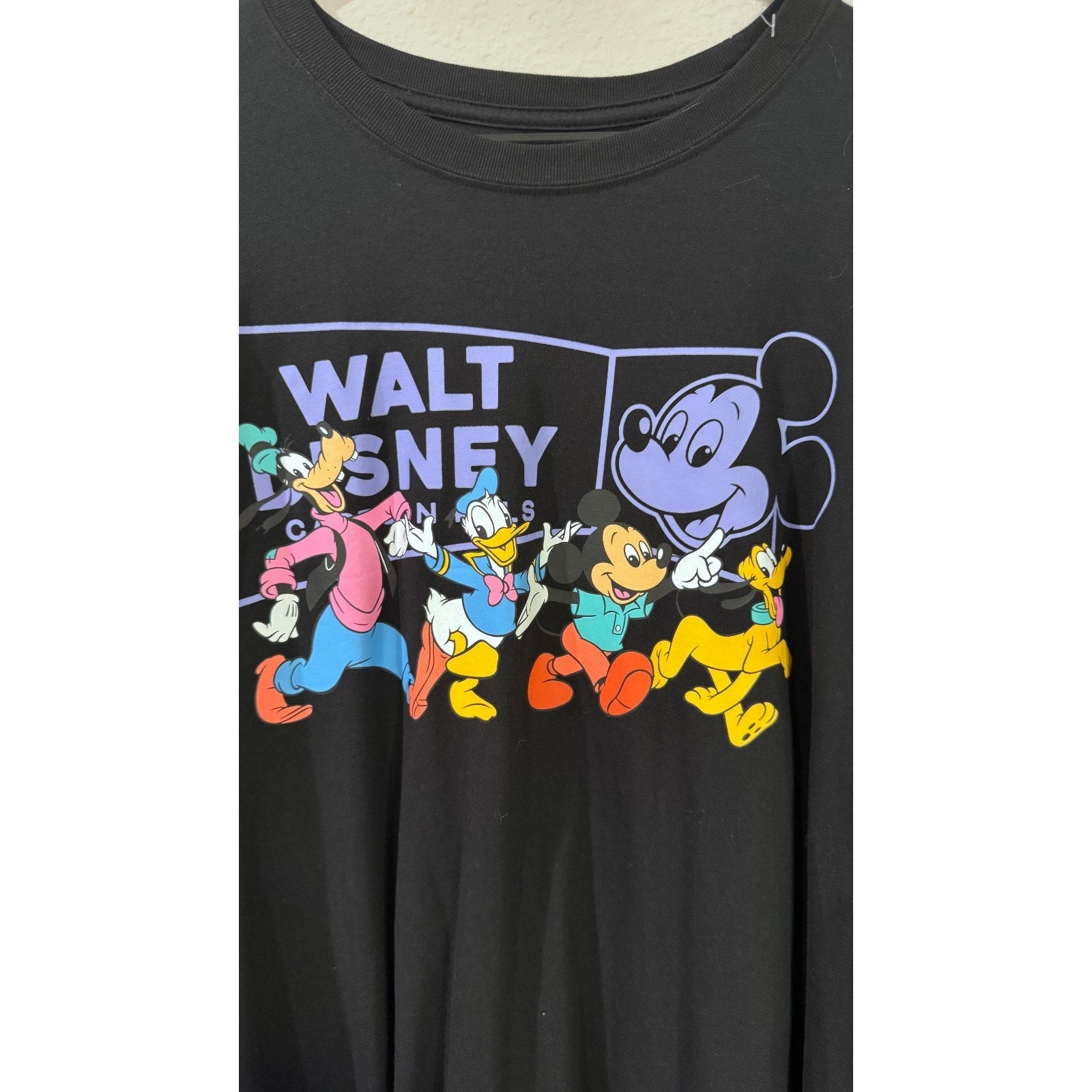 Disney Parks Mickey Mouse & Friends Run Long Sleeve Shirt Adult XL NWT