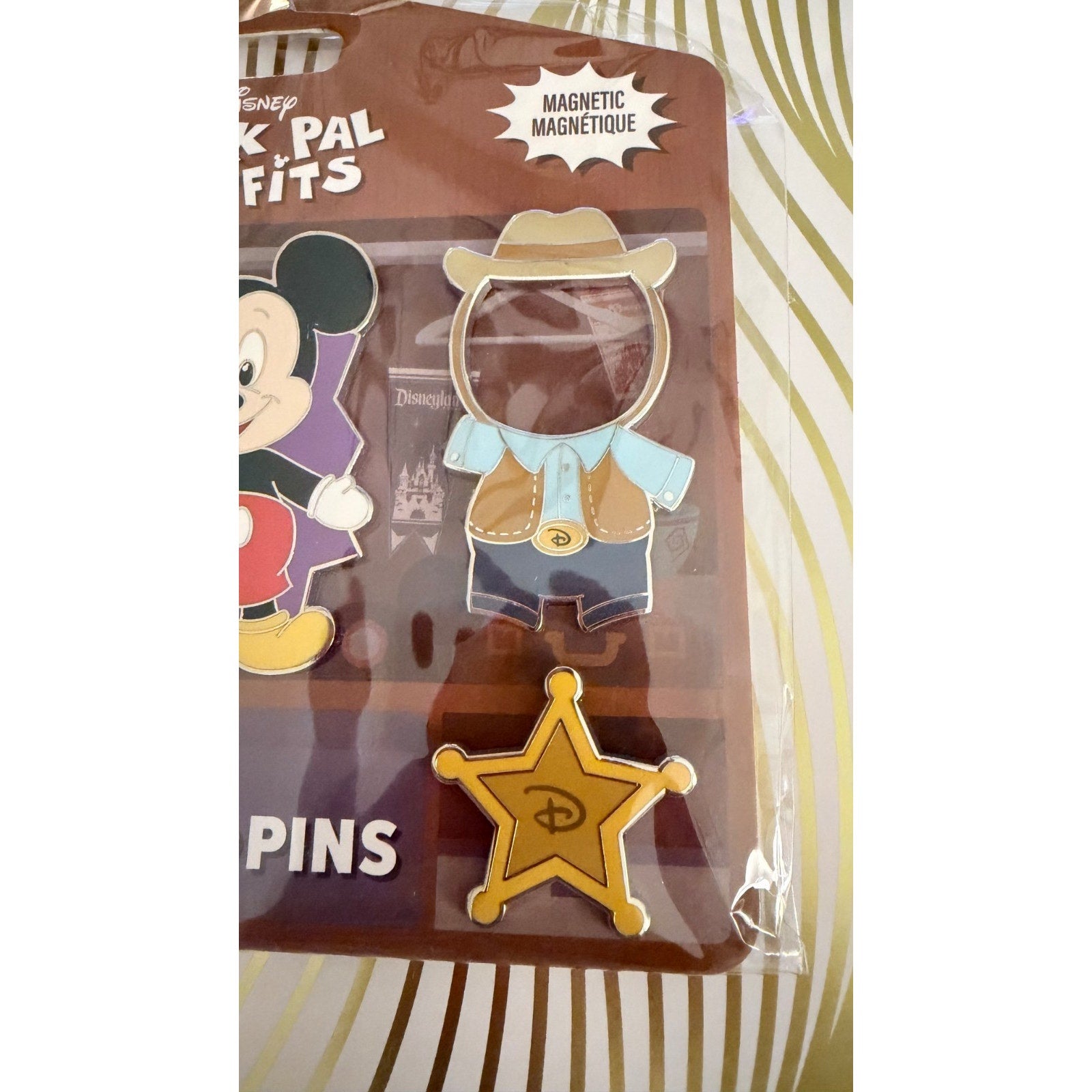 NEW Disney Parks Mickey Mouse Park Pal Magnetic Outfit Set