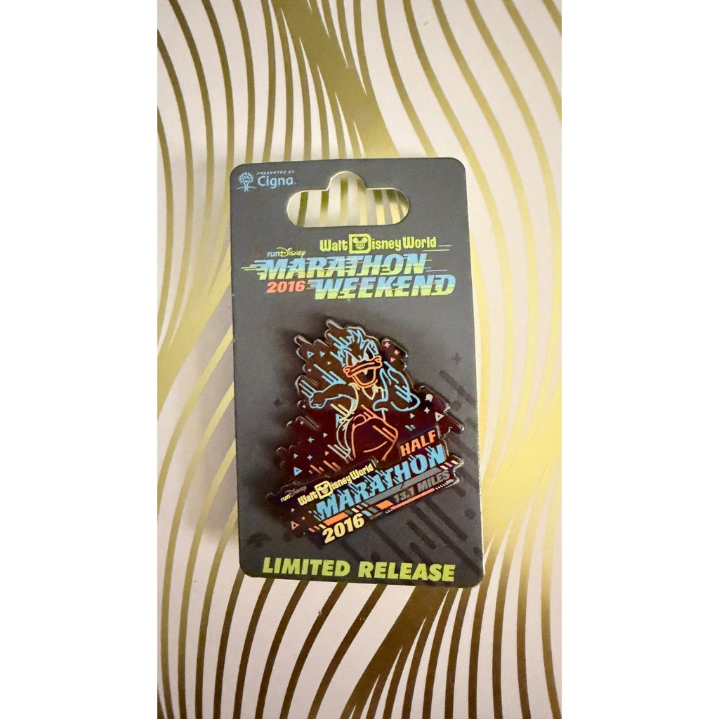 Disney Parks runDisney 2016 Marathon Weekend Donald Duck Half Marathon Pin