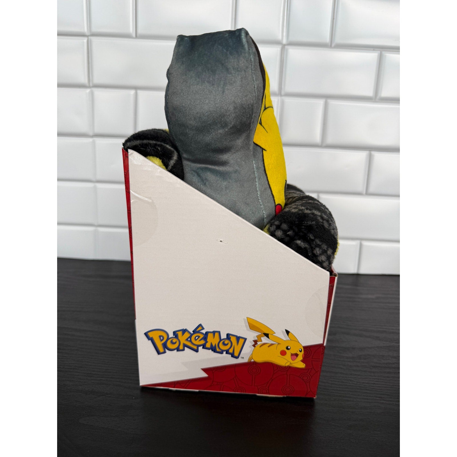 Pokémon Pikachu Silk Touch Throw & Character Hugger Set – NWT