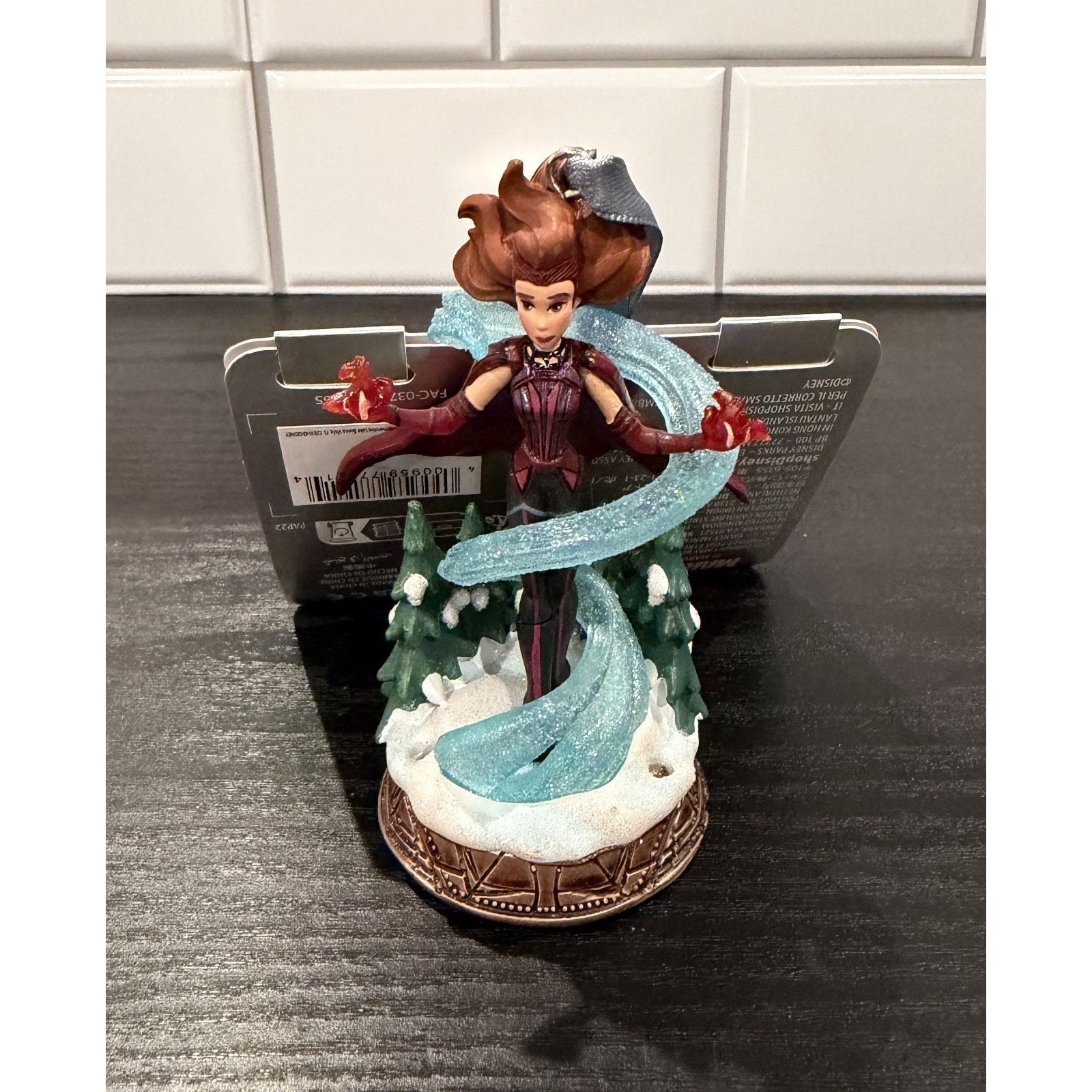 NWT Disney Scarlet Witch Light-Up Living Magic Sketchbook Ornament