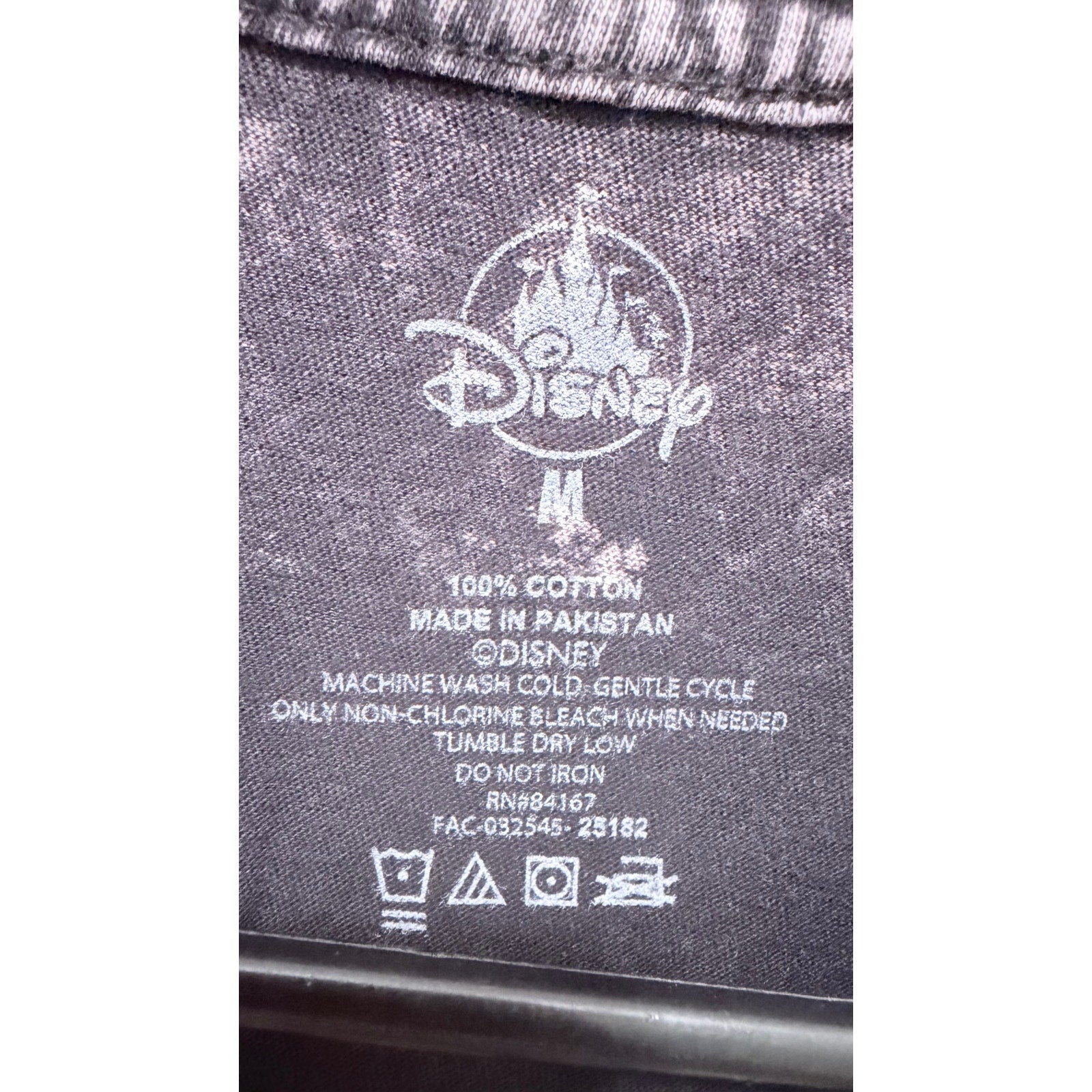 Disney Parks Villains Unfairly Ever After Magic Mirror T-Shirt Medium NWT
