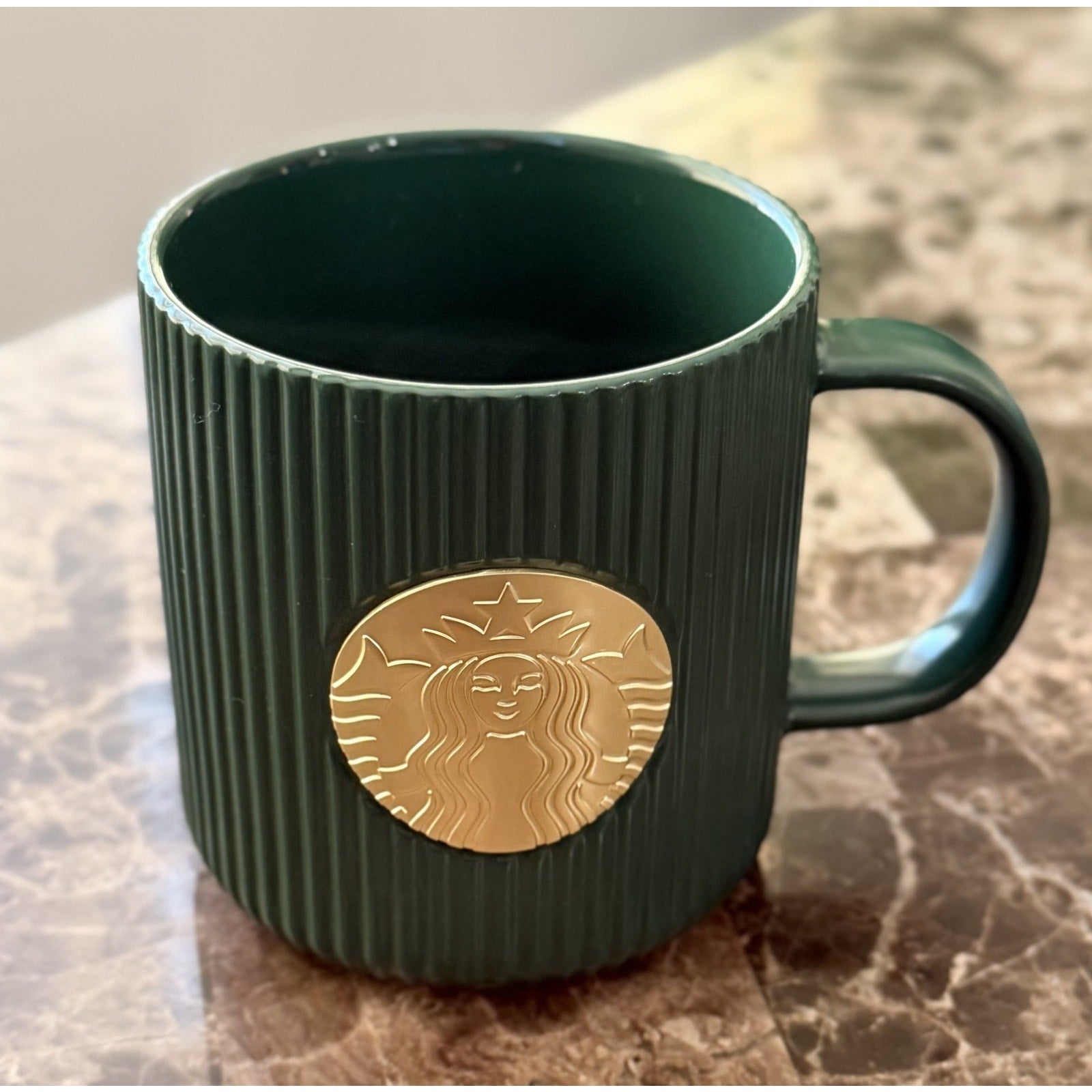 NEW Starbucks Dark Forest Green & Gold Pleated Ceramic Mug in Box