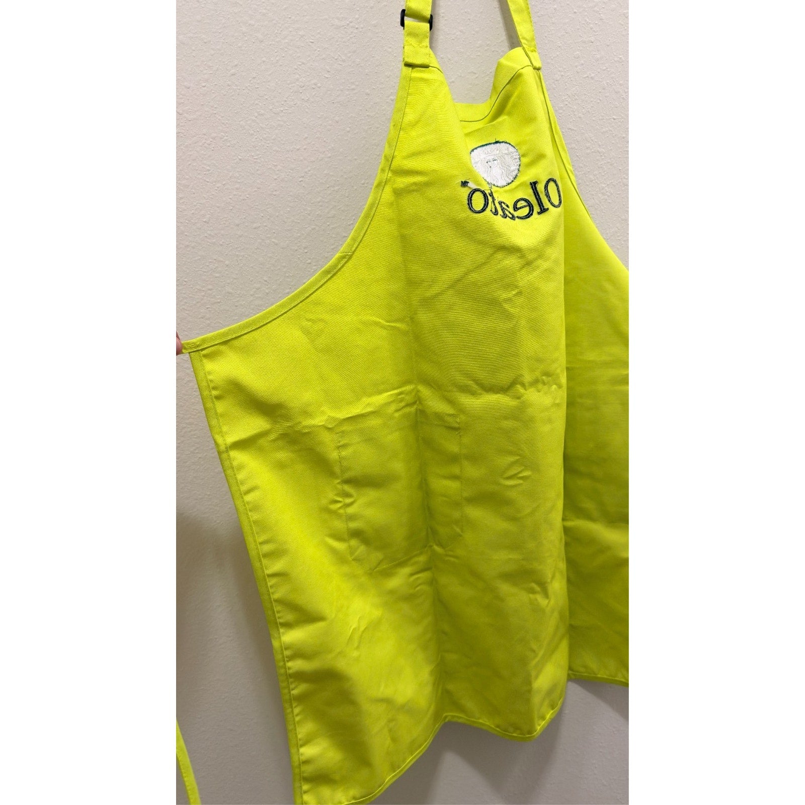 Starbucks Limited Edition Neon Green Oleato Barista Apron 2023 NEW