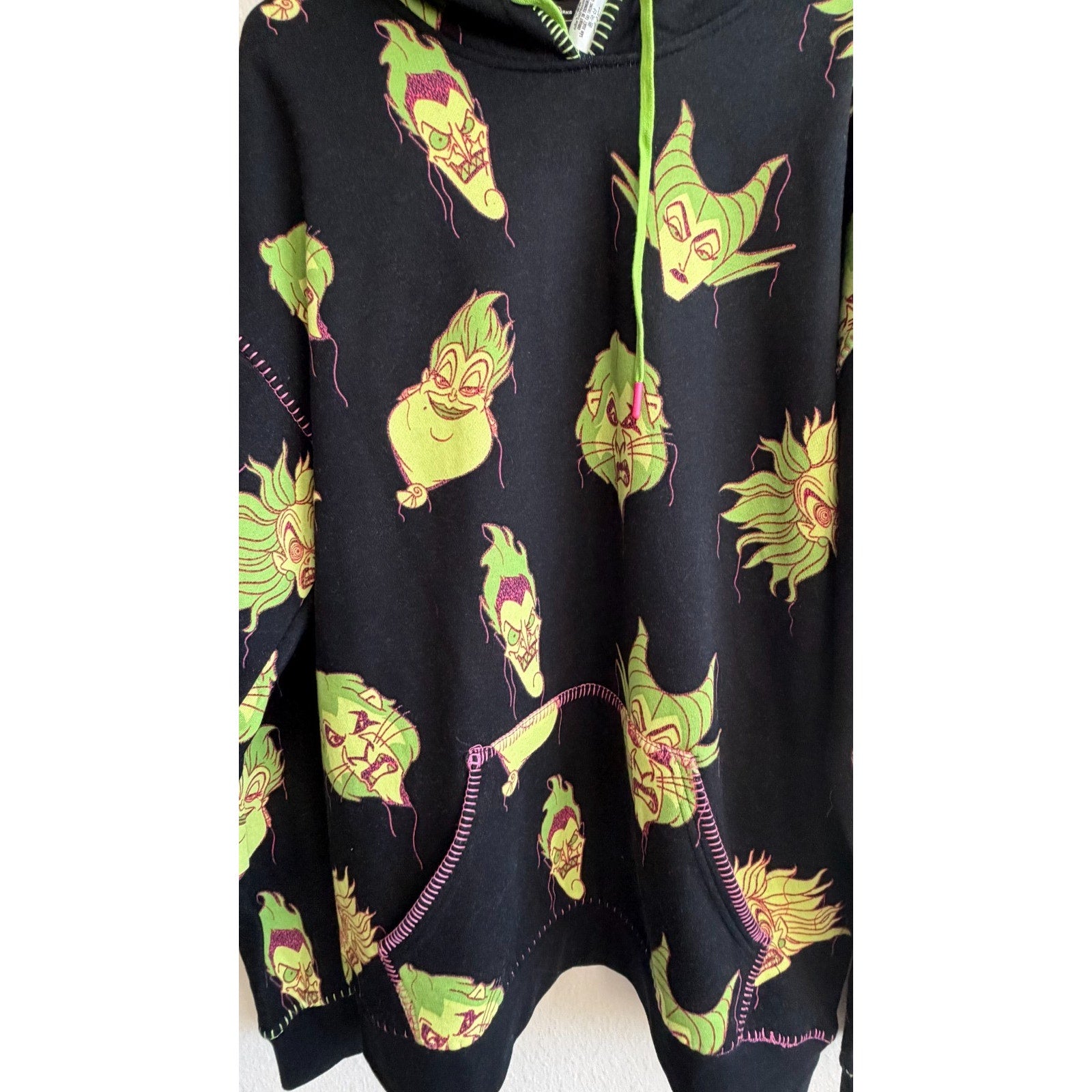 NEW Disney Parks Villains Hoodie by Our Universe Hoodie Adult Large