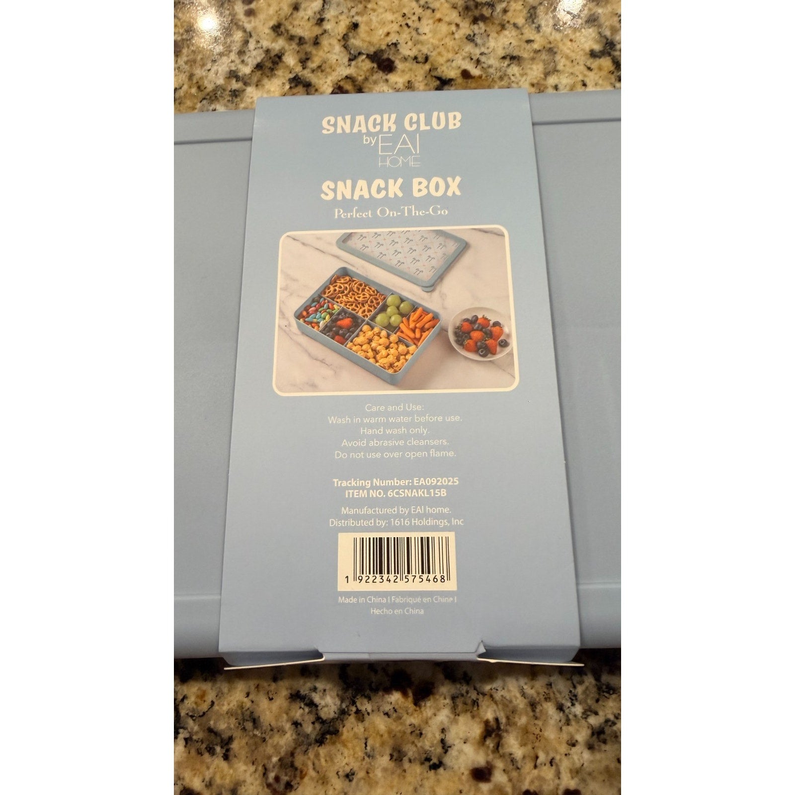 NWT Snack Club "Snackle Box" — Divided Charcuterie & Snack Container