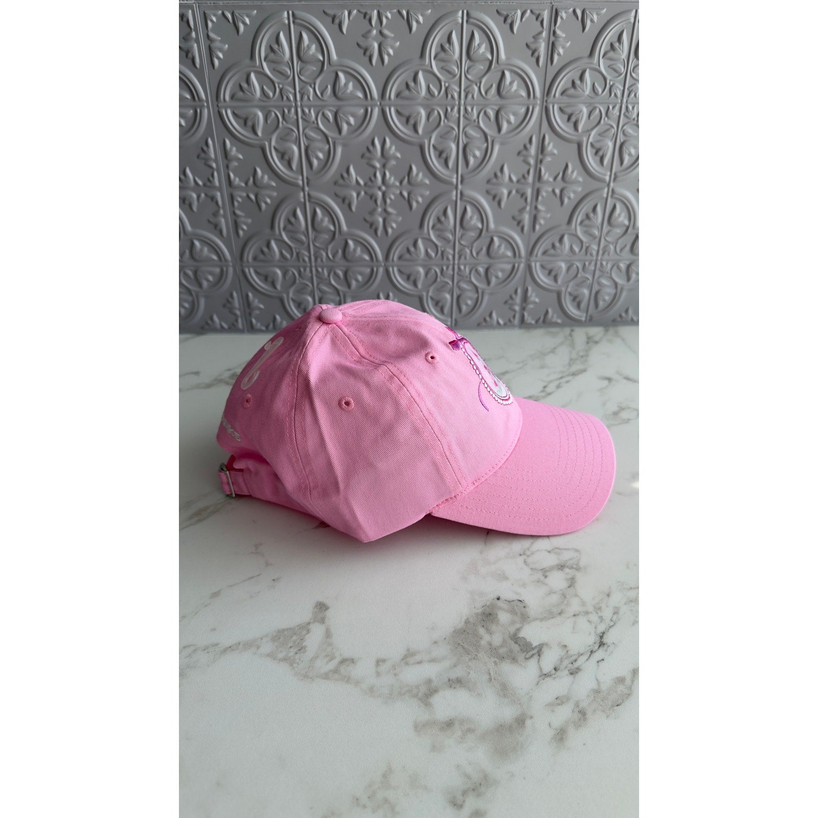 Disney Parks Pink Embroidered Castle Cameo Bow Baseball Cap Hat Adjustable NEW