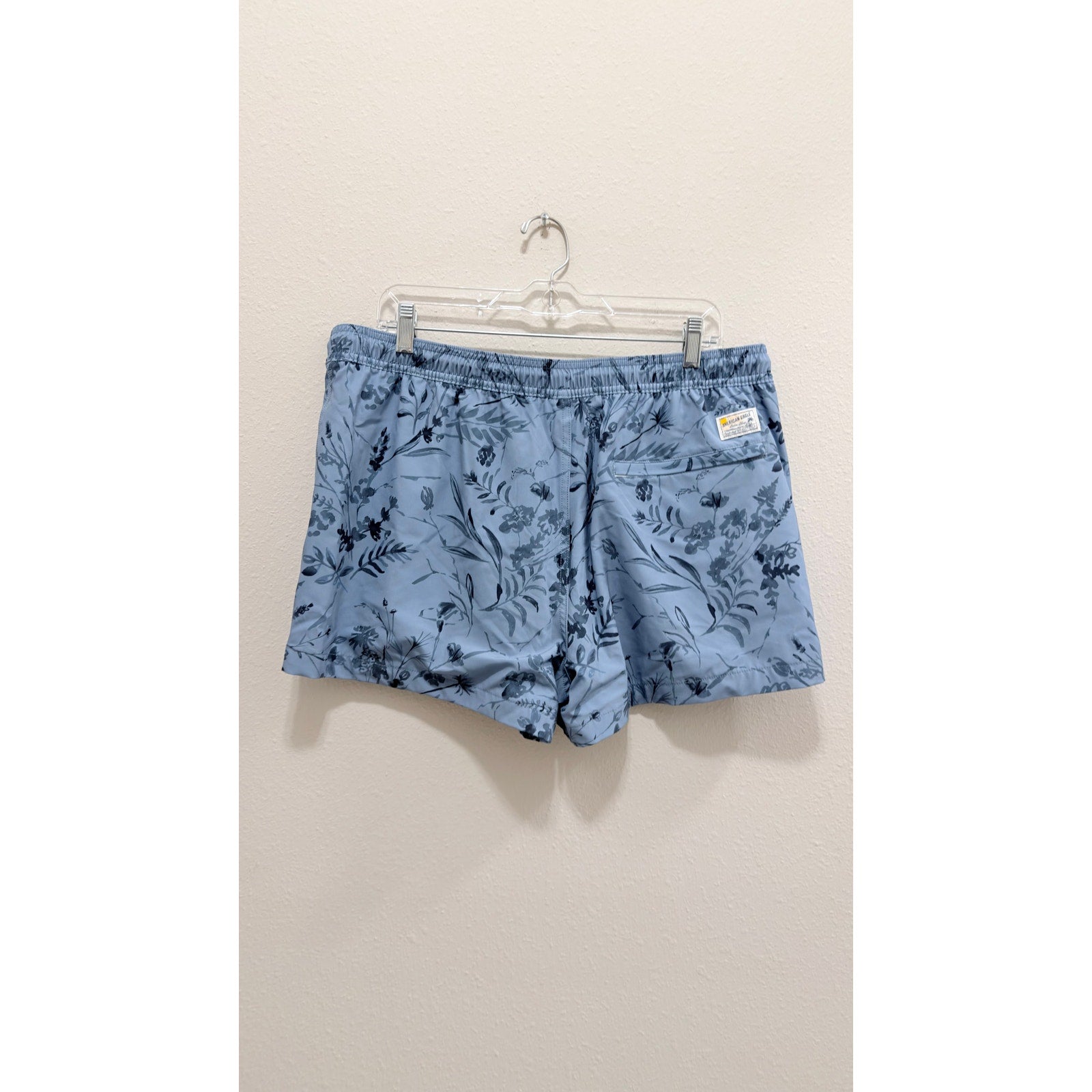 American Eagle Swim Shop Men's Floral Swim Trunks – Large NWOT